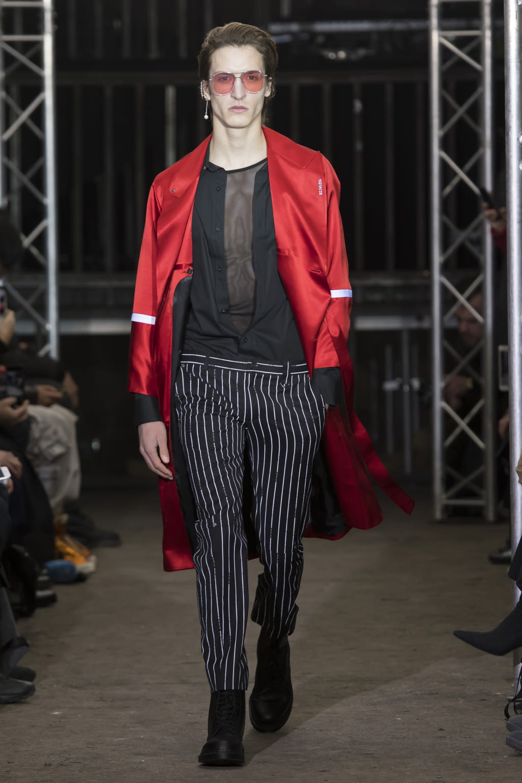 Fashion Week Paris Fall/Winter 2017 look 15 from the Icosae collection menswear