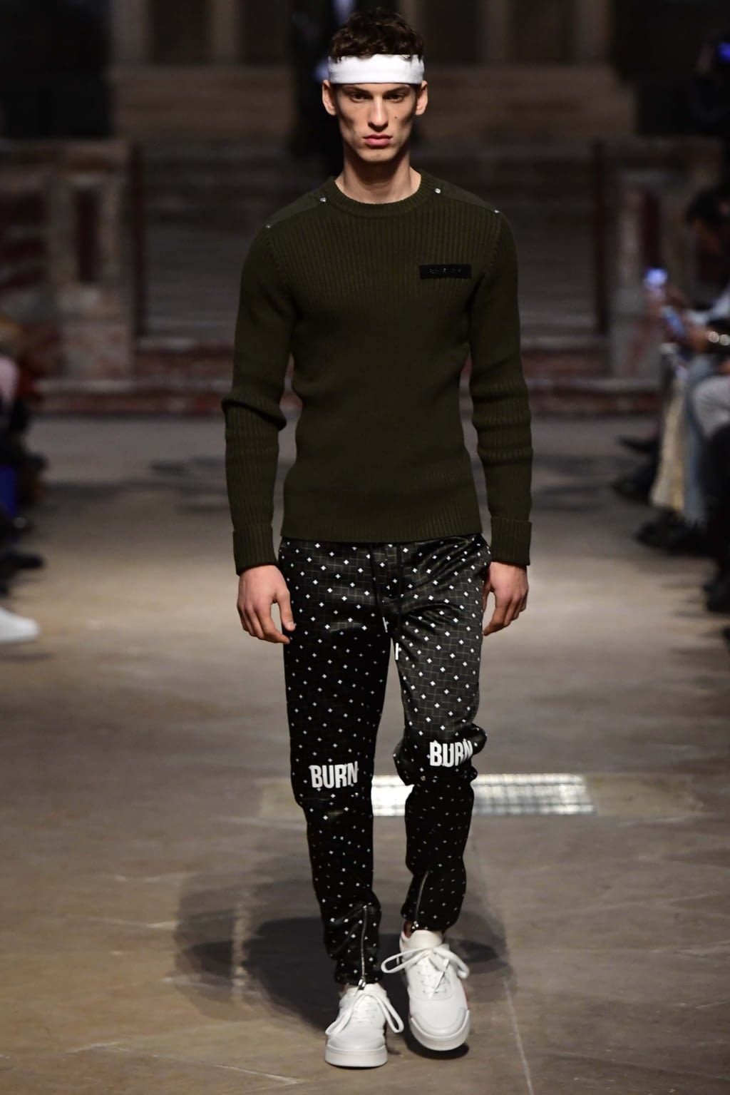 Fashion Week Paris Fall/Winter 2018 look 14 from the Icosae collection 男装