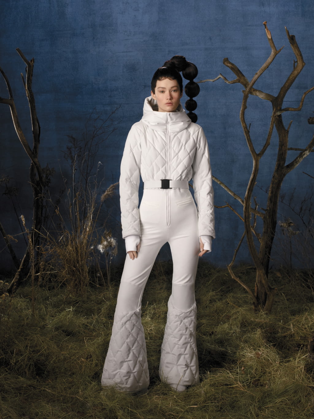 Fashion Week Paris Fall/Winter 2022 look 4 from the IENKI IENKI collection womenswear