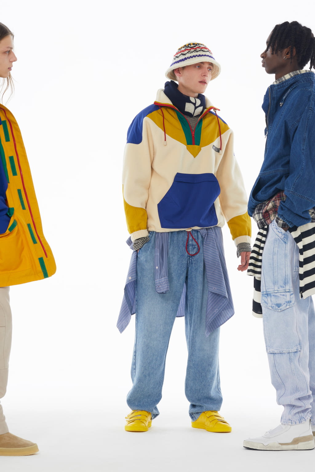 Fashion Week Paris Fall/Winter 2022 look 23 de la collection Isabel Marant menswear