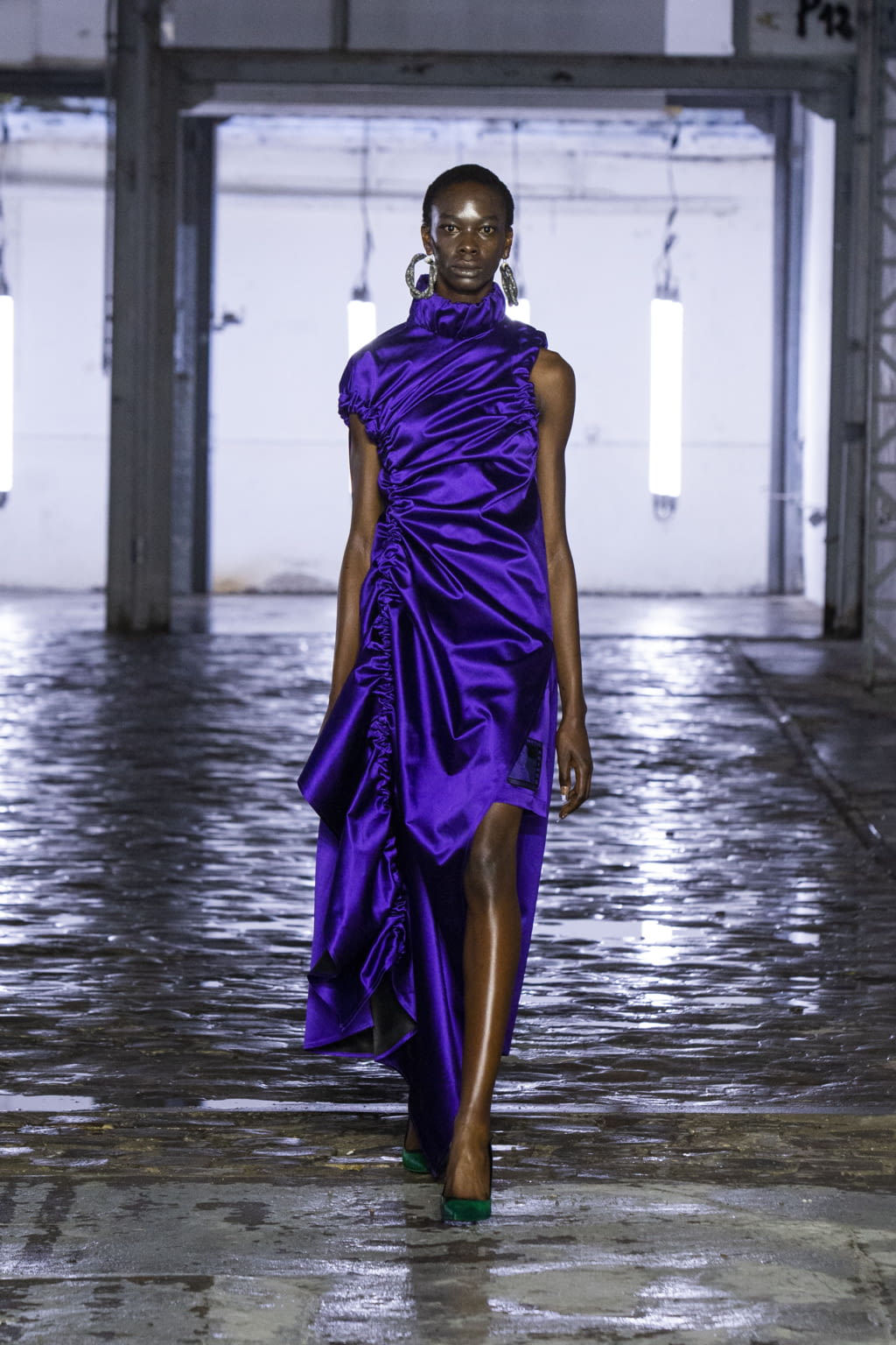 Fashion Week Paris Spring/Summer 2019 look 3 from the XIMONLEE collection 女装