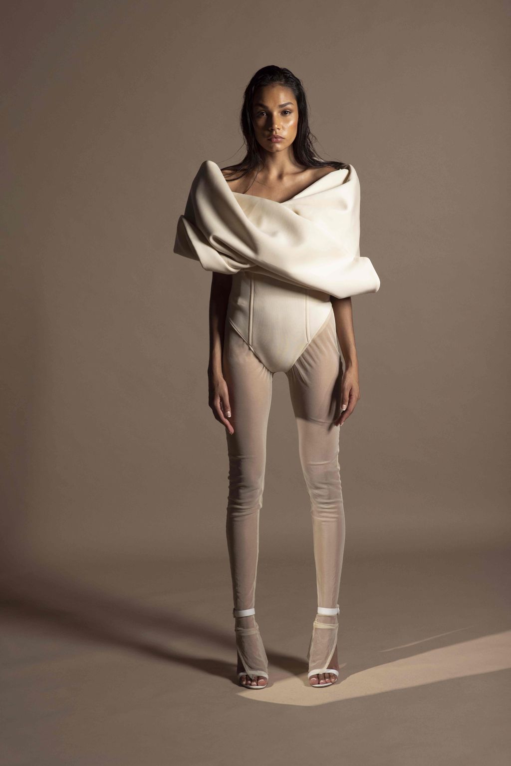 Fashion Week New York Spring/Summer 2023 look 5 from the Dazluq - Saudi 100 collection 女装