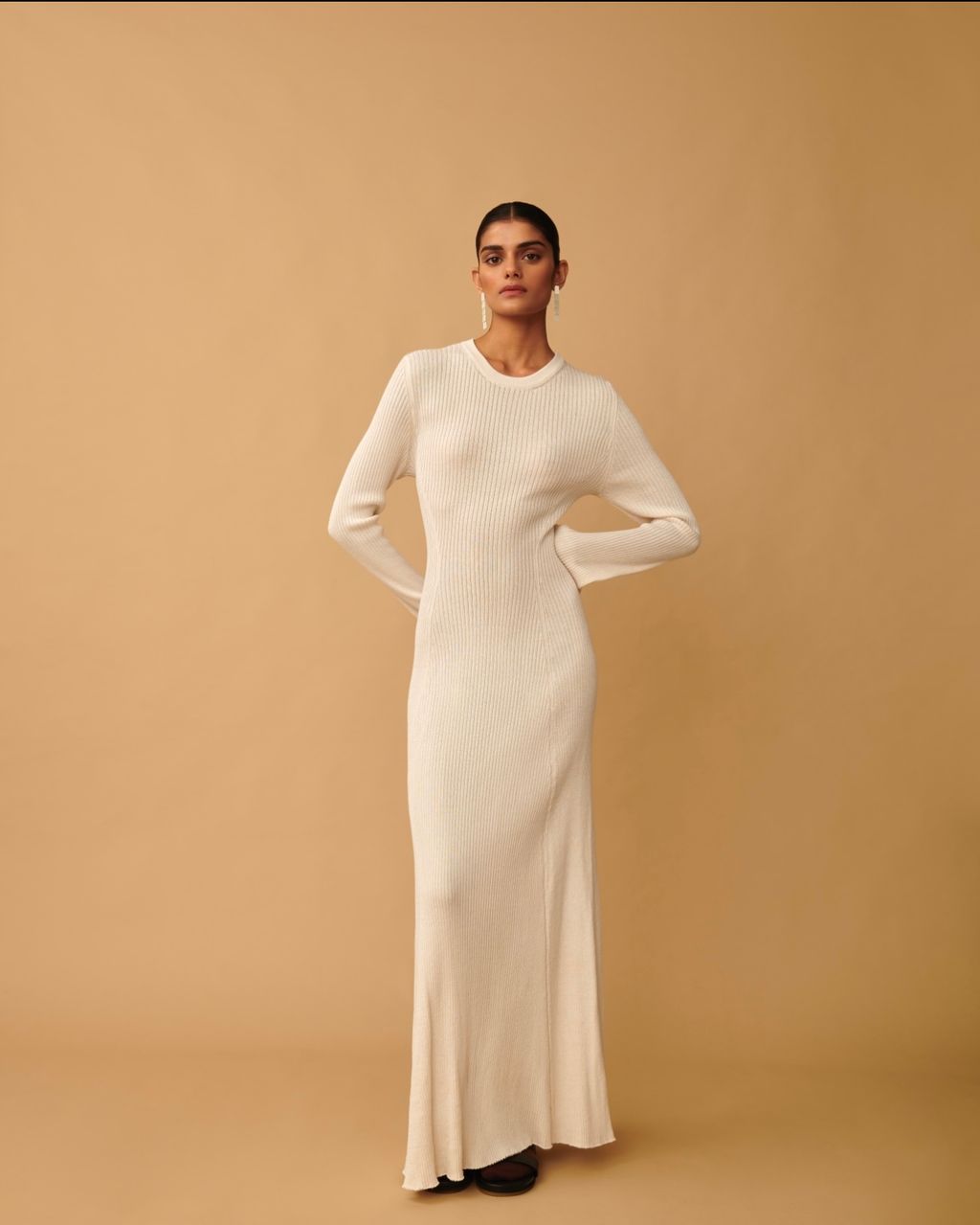 Fashion Week Paris Fall/Winter 2024 look 4 from the Yasmina Q - Saudi 100 collection womenswear
