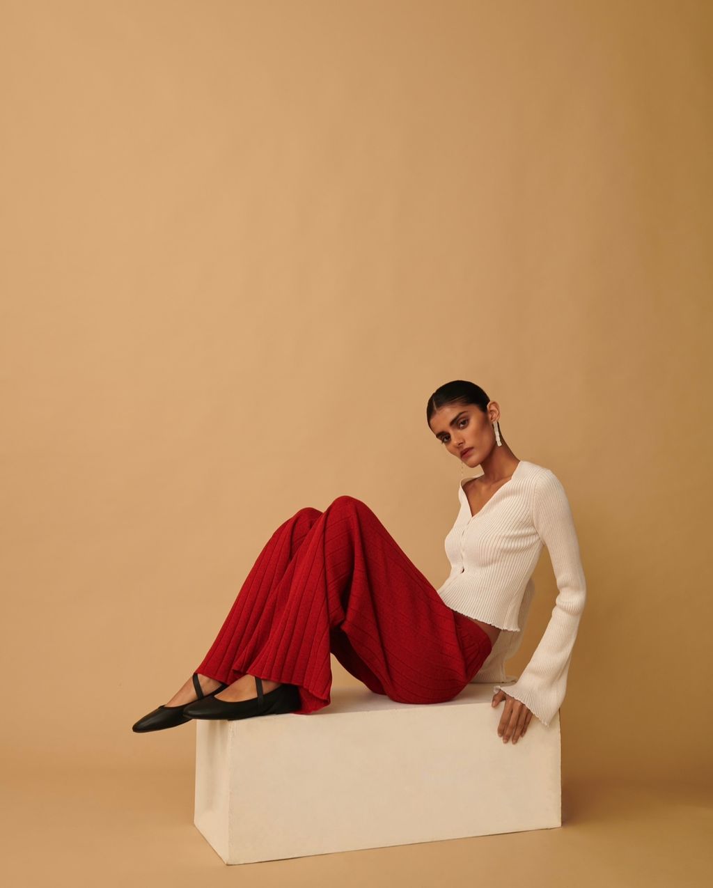 Fashion Week Paris Fall/Winter 2024 look 11 de la collection Yasmina Q - Saudi 100 womenswear