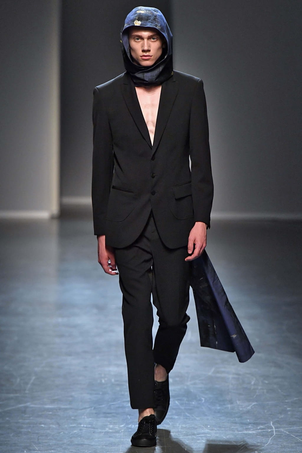 Fashion Week Milan Spring/Summer 2019 look 9 from the Isabel Benenato collection menswear