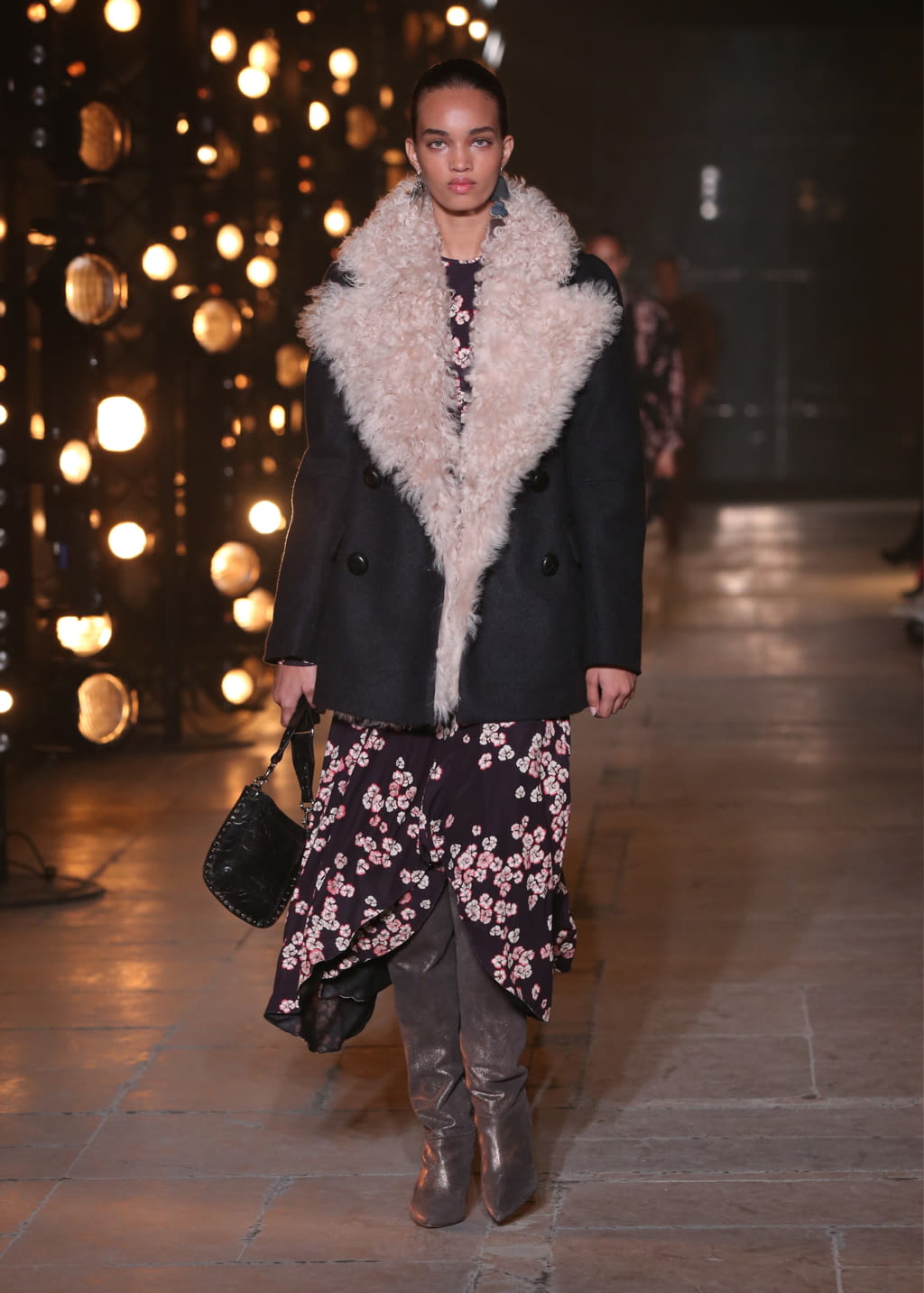 Fashion Week Paris Fall/Winter 2017 look 10 from the Isabel Marant collection womenswear