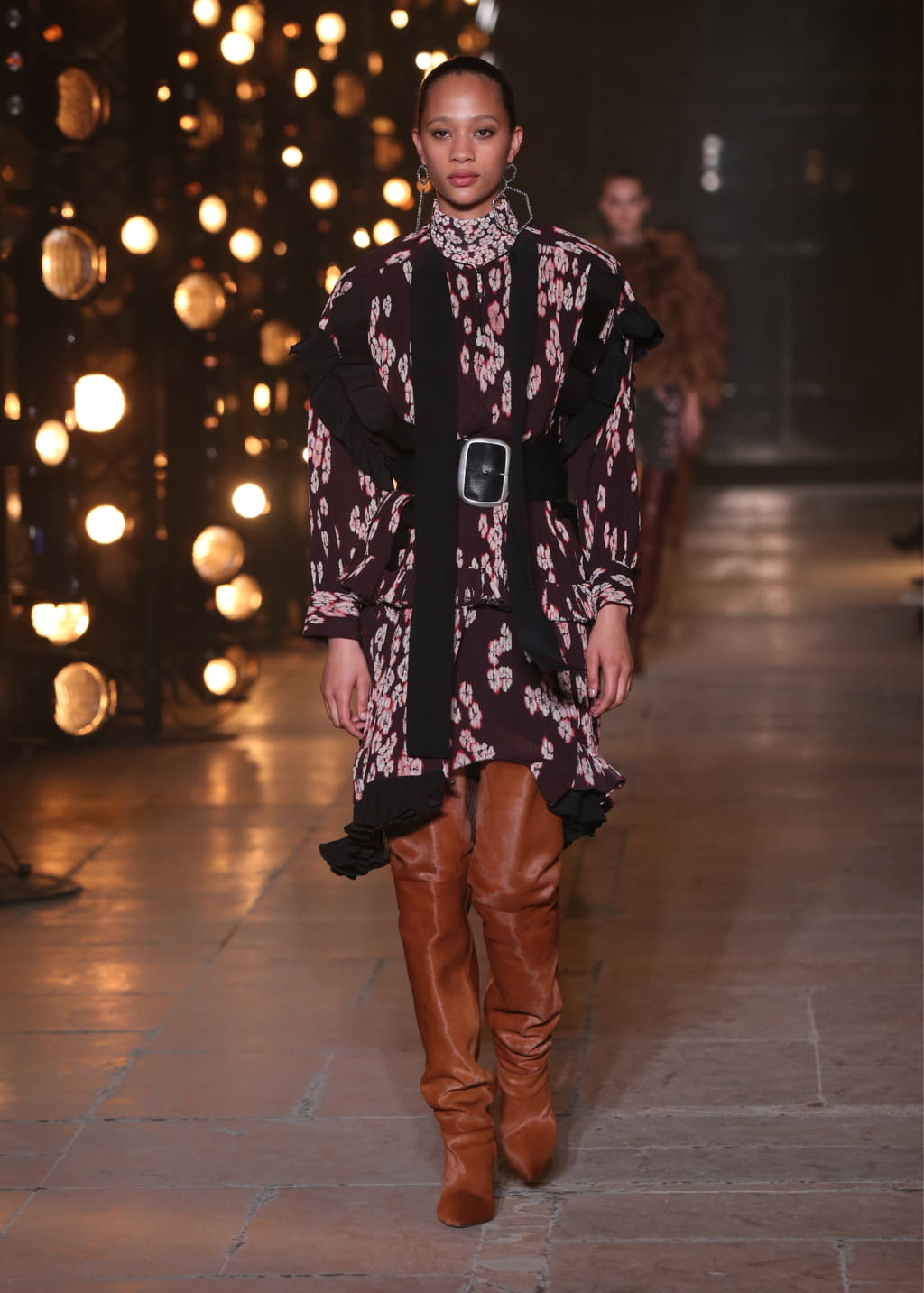 Fashion Week Paris Fall/Winter 2017 look 11 from the Isabel Marant collection womenswear