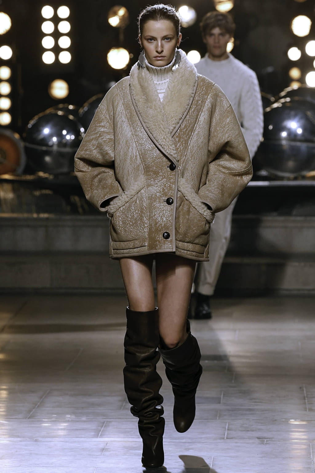 Fashion Week Paris Fall/Winter 2019 look 13 from the Isabel Marant collection womenswear