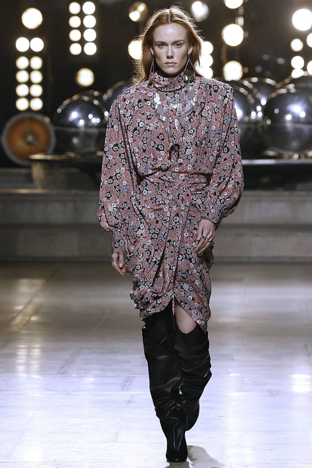 Fashion Week Paris Fall/Winter 2019 look 29 from the Isabel Marant collection 女装