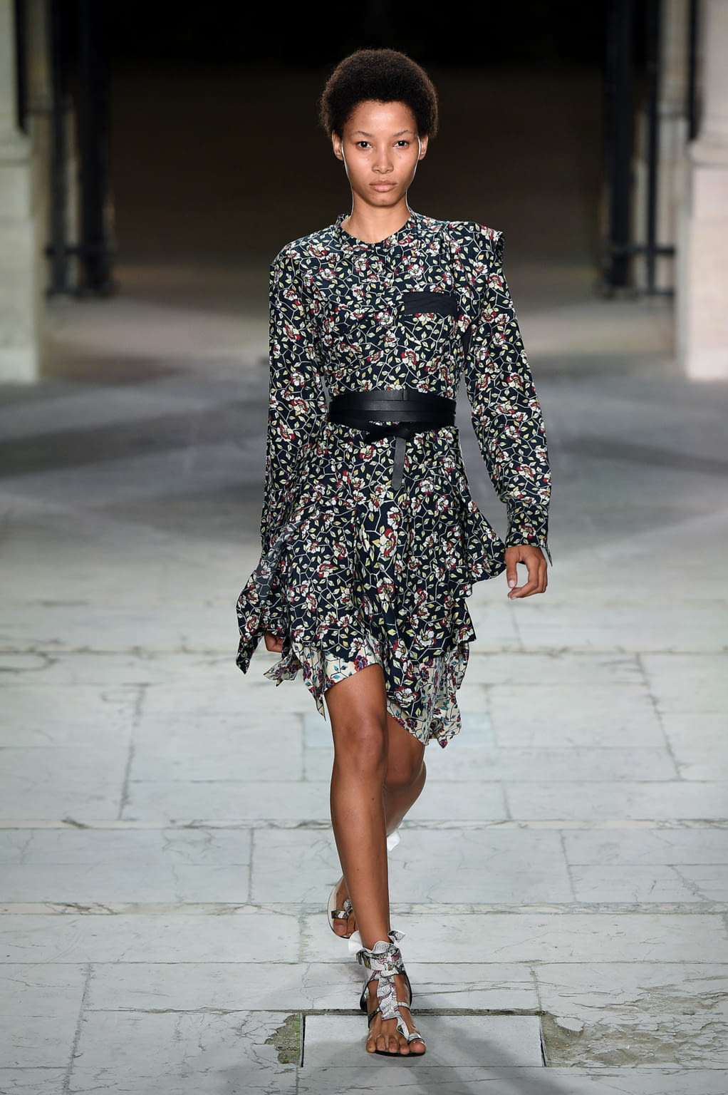 Fashion Week Paris Spring/Summer 2017 look 6 from the Isabel Marant collection womenswear