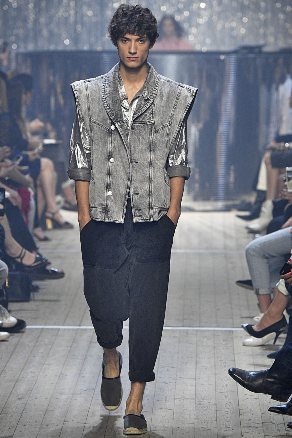 Fashion Week Paris Spring/Summer 2019 look 13 from the Isabel Marant collection womenswear