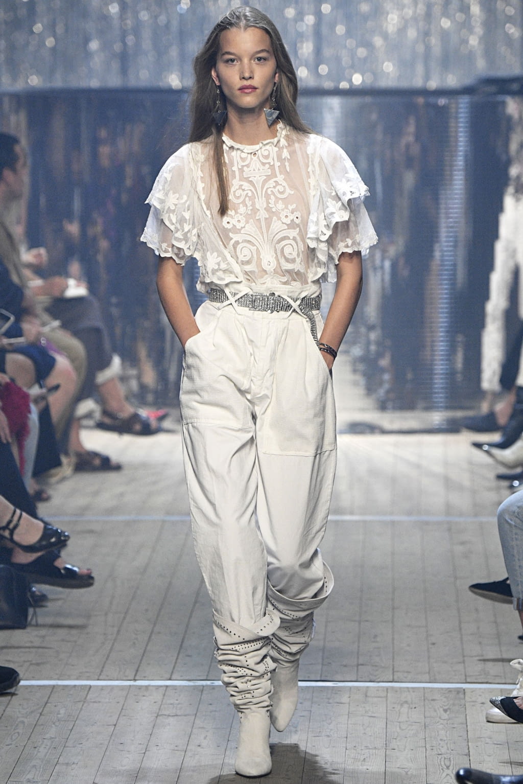 Fashion Week Paris Spring/Summer 2019 look 27 from the Isabel Marant collection 女装