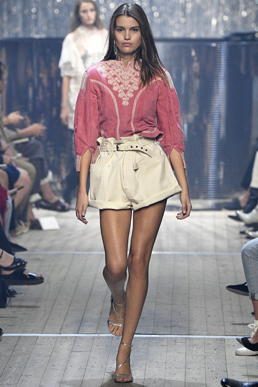 Isabel Marant S/S19 womenswear #30 - The Fashion Search Engine