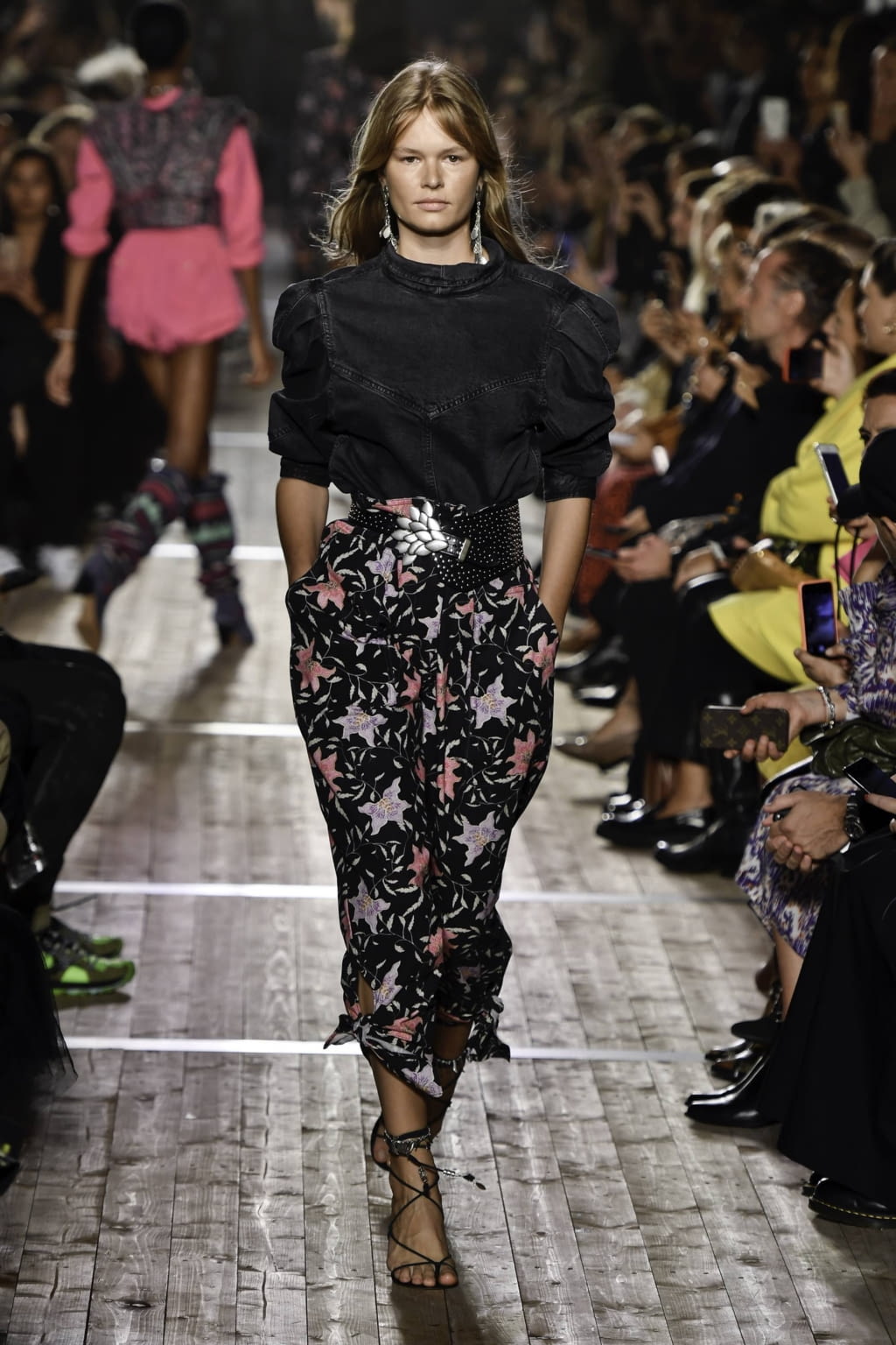 Fashion Week Paris Spring/Summer 2020 look 41 from the Isabel Marant collection 女装