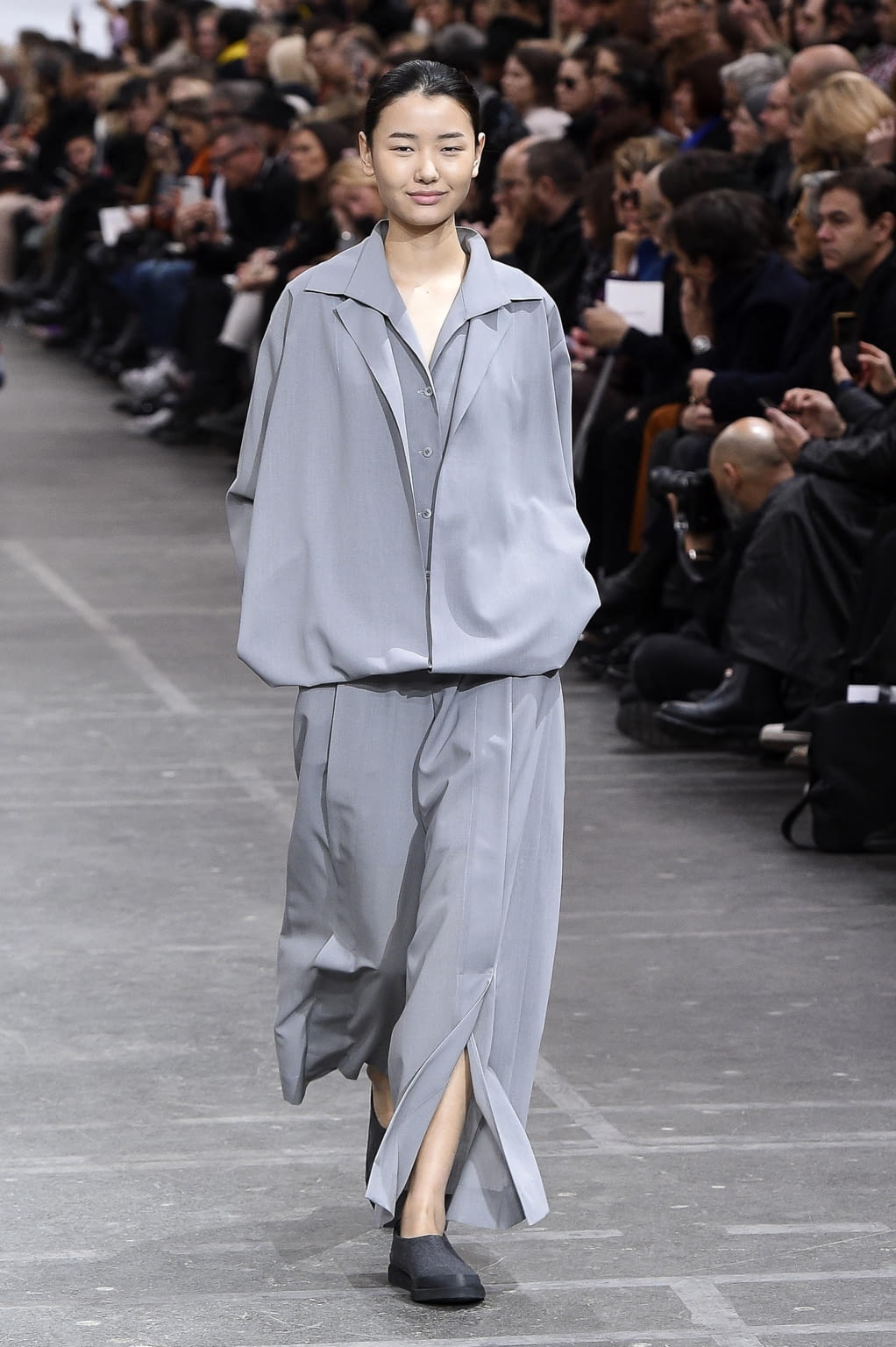 Fashion Week Paris Fall/Winter 2020 look 15 de la collection Issey Miyake womenswear
