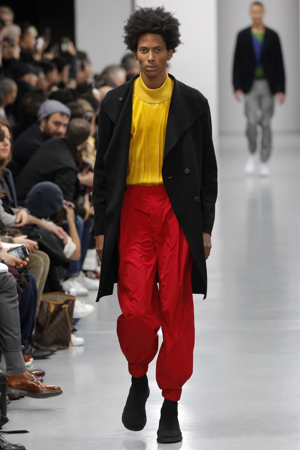 Fashion Week Paris Fall/Winter 2018 look 22 de la collection Issey Miyake Men menswear