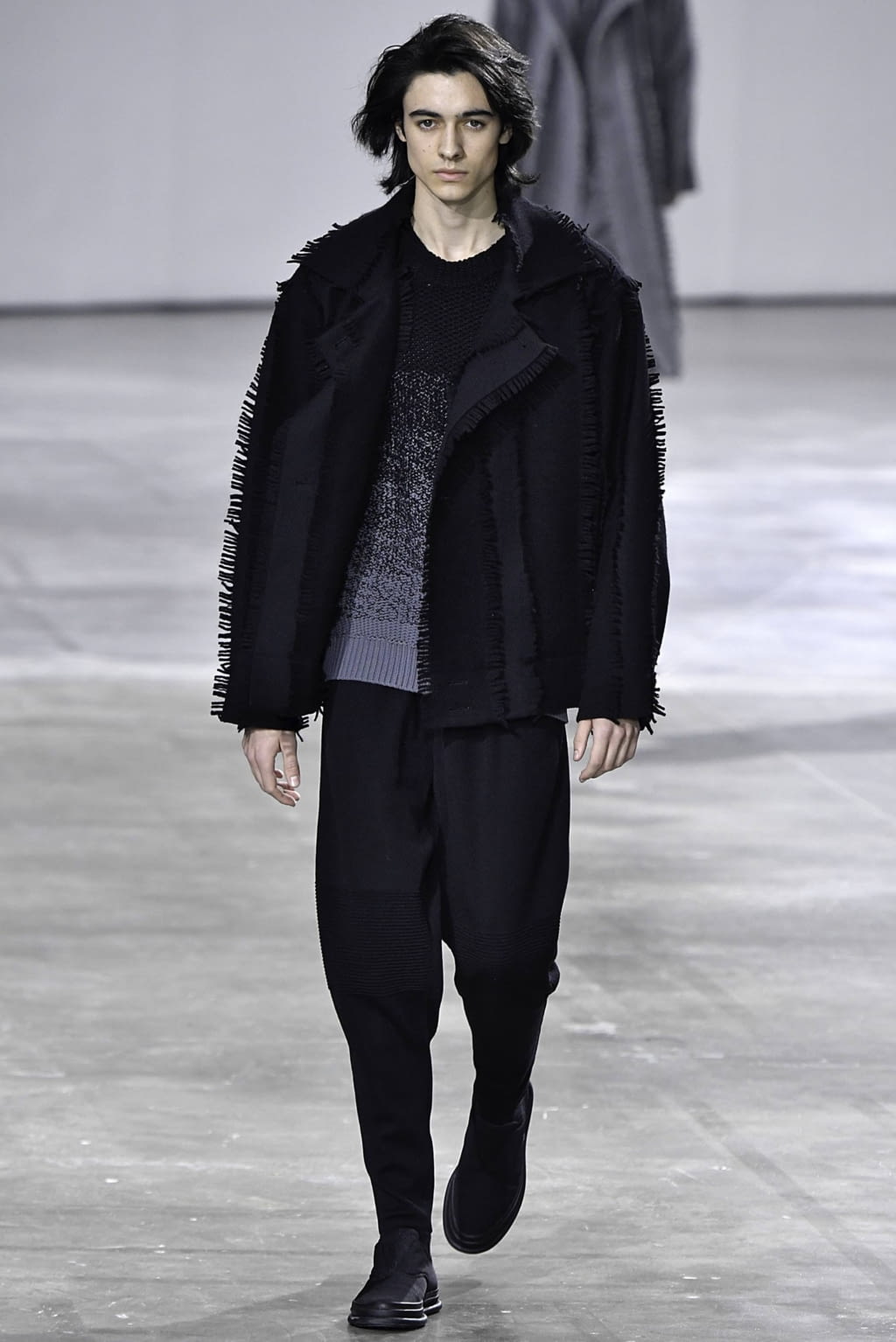 Fashion Week Paris Fall/Winter 2019 look 14 from the Issey Miyake Men collection 男装