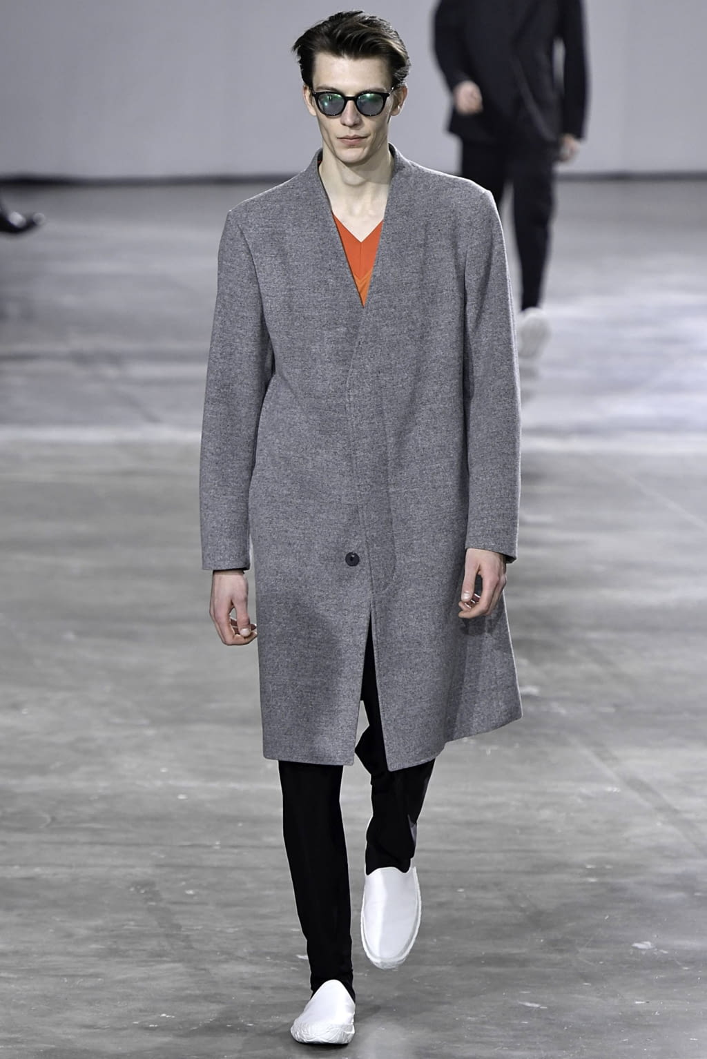 Fashion Week Paris Fall/Winter 2019 look 20 from the Issey Miyake Men collection menswear