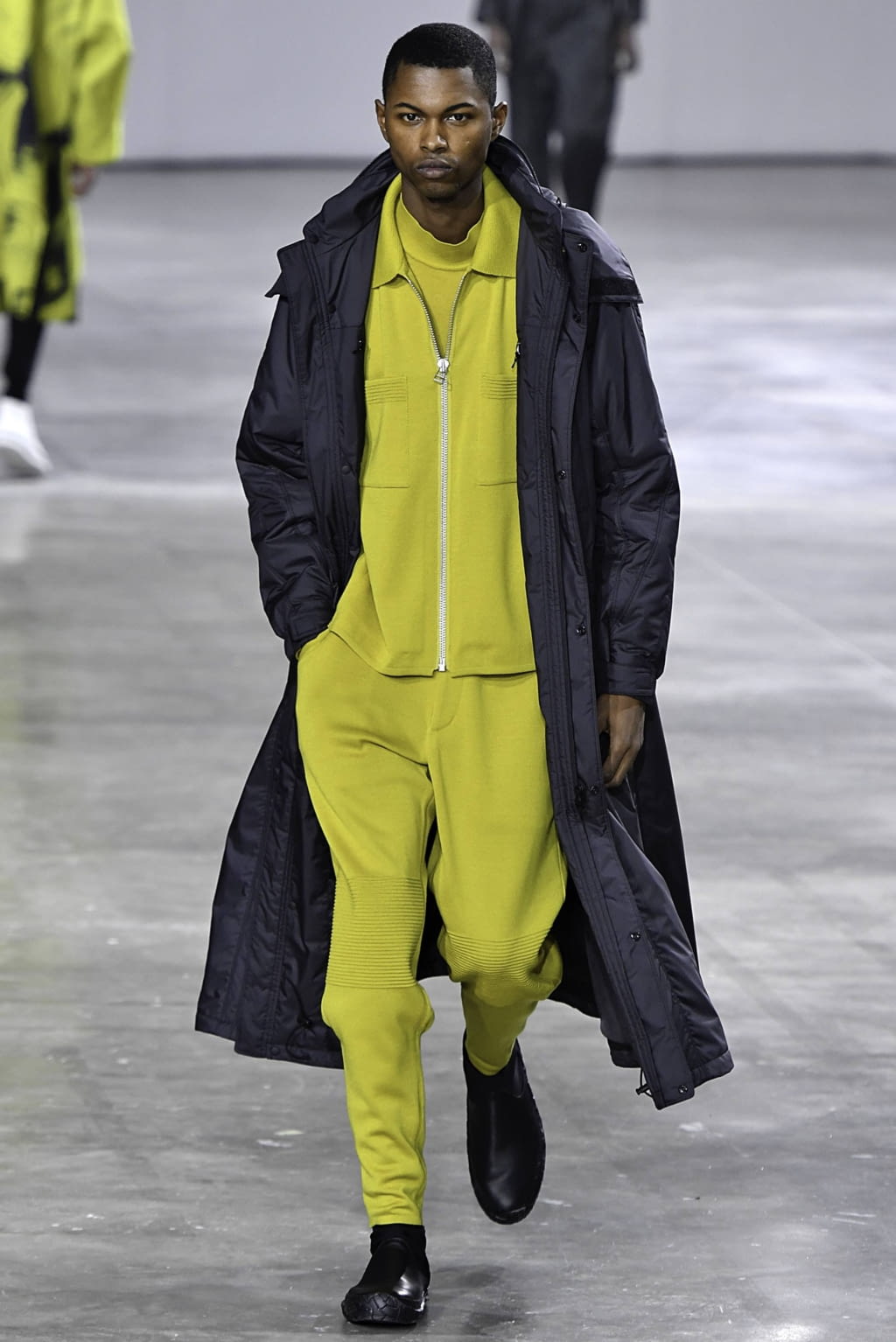 Fashion Week Paris Fall/Winter 2019 look 31 from the Issey Miyake Men collection menswear