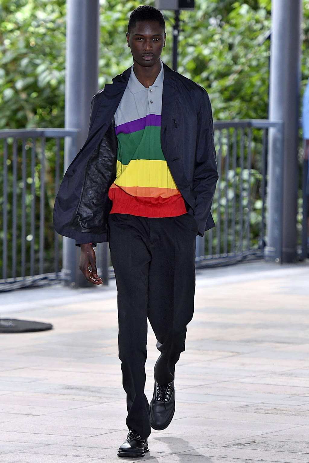 Fashion Week Paris Spring/Summer 2019 look 23 from the Issey Miyake Men collection 男装