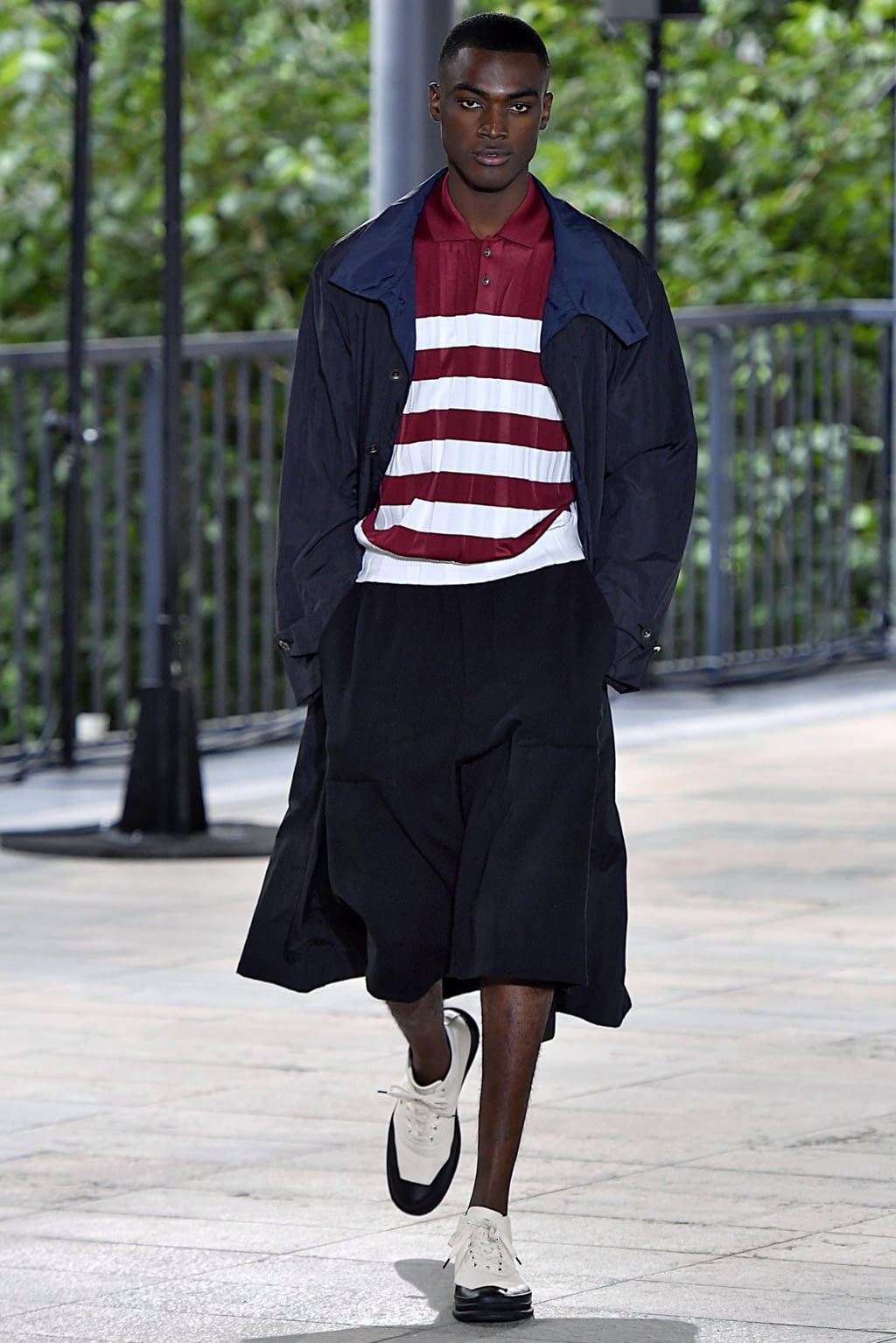 Fashion Week Paris Spring/Summer 2019 look 31 from the Issey Miyake Men collection 男装