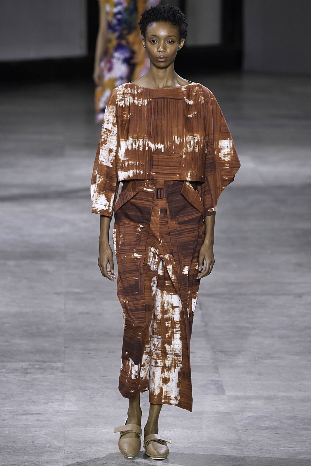 Fashion Week Paris Spring/Summer 2019 look 14 from the Issey Miyake collection womenswear