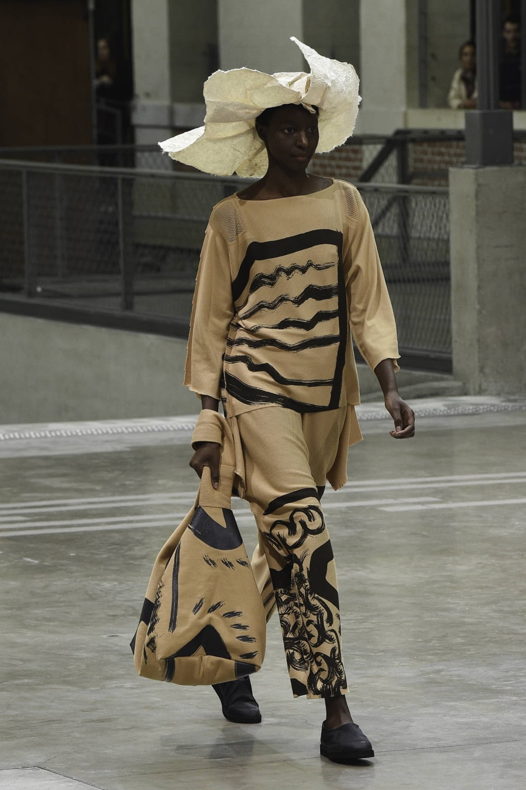 Fashion Week Paris Spring/Summer 2020 look 13 from the Issey Miyake collection womenswear