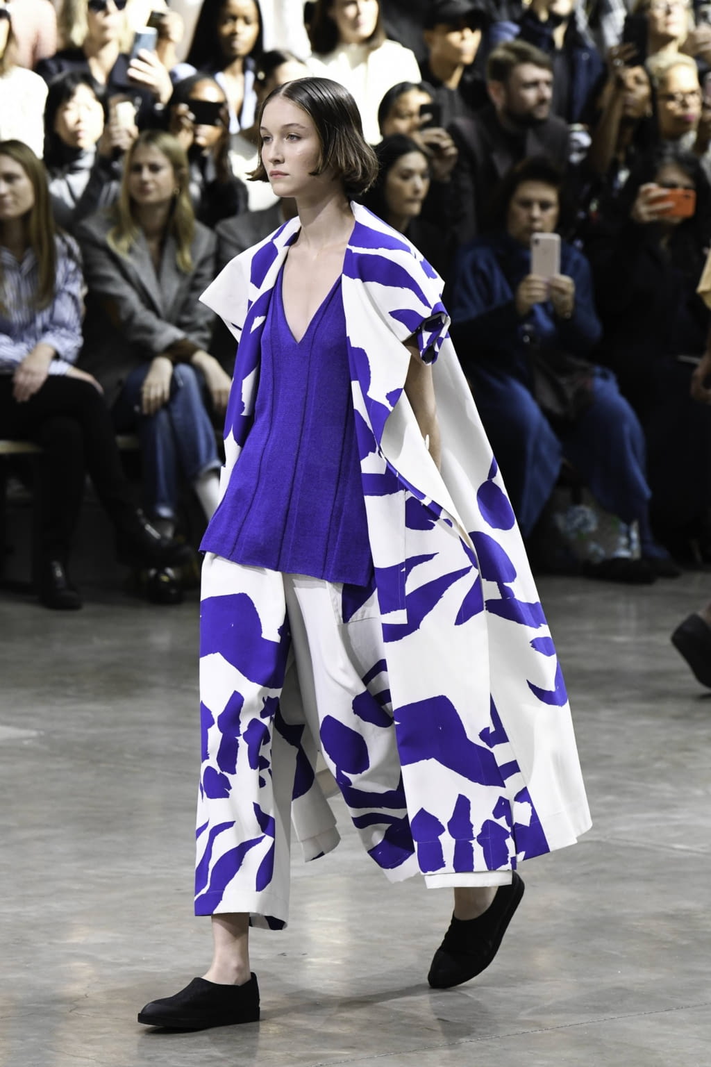 Fashion Week Paris Spring/Summer 2020 look 18 from the Issey Miyake collection 女装