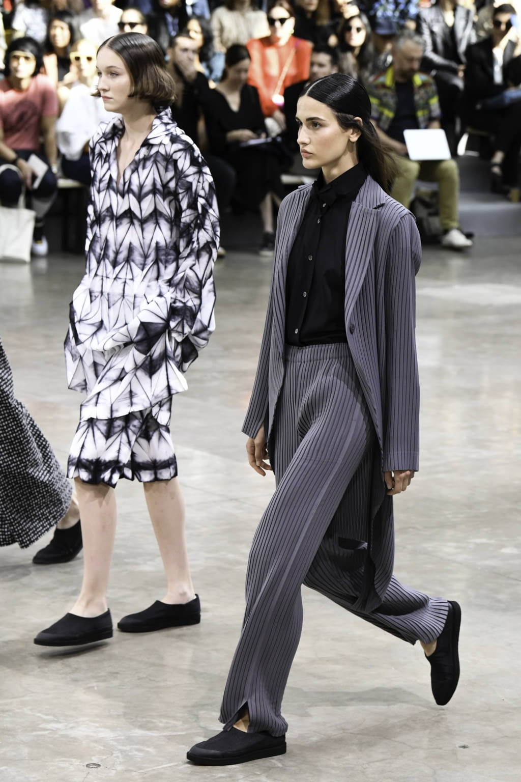 Fashion Week Paris Spring/Summer 2020 look 63 from the Issey Miyake collection 女装