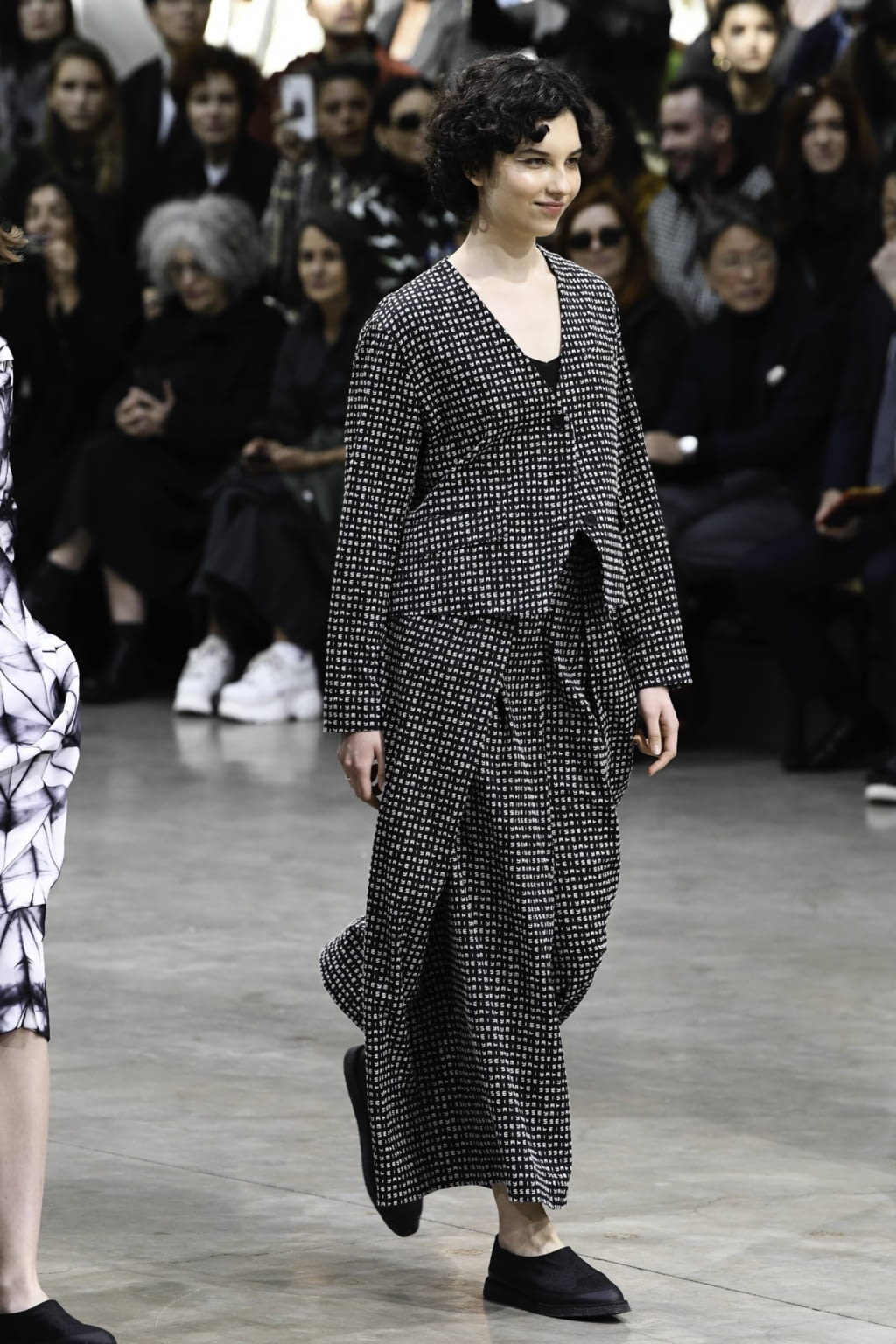 Fashion Week Paris Spring/Summer 2020 look 64 from the Issey Miyake collection womenswear