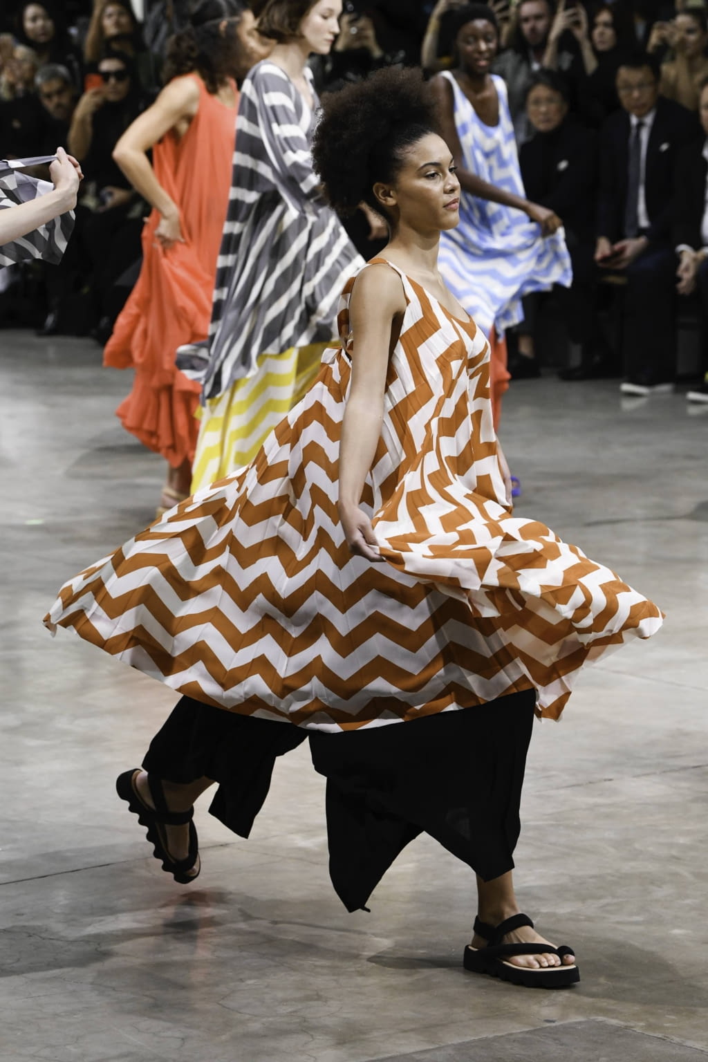 Fashion Week Paris Spring/Summer 2020 look 104 from the Issey Miyake collection womenswear