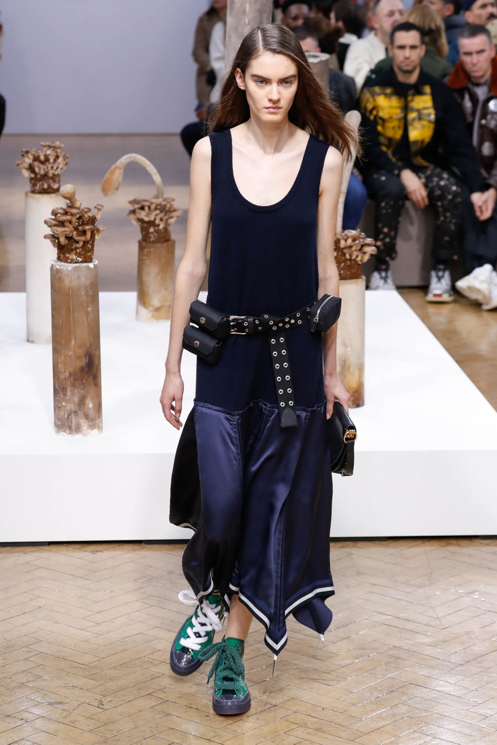 Fashion Week London Fall/Winter 2018 look 21 from the JW Anderson collection 女装