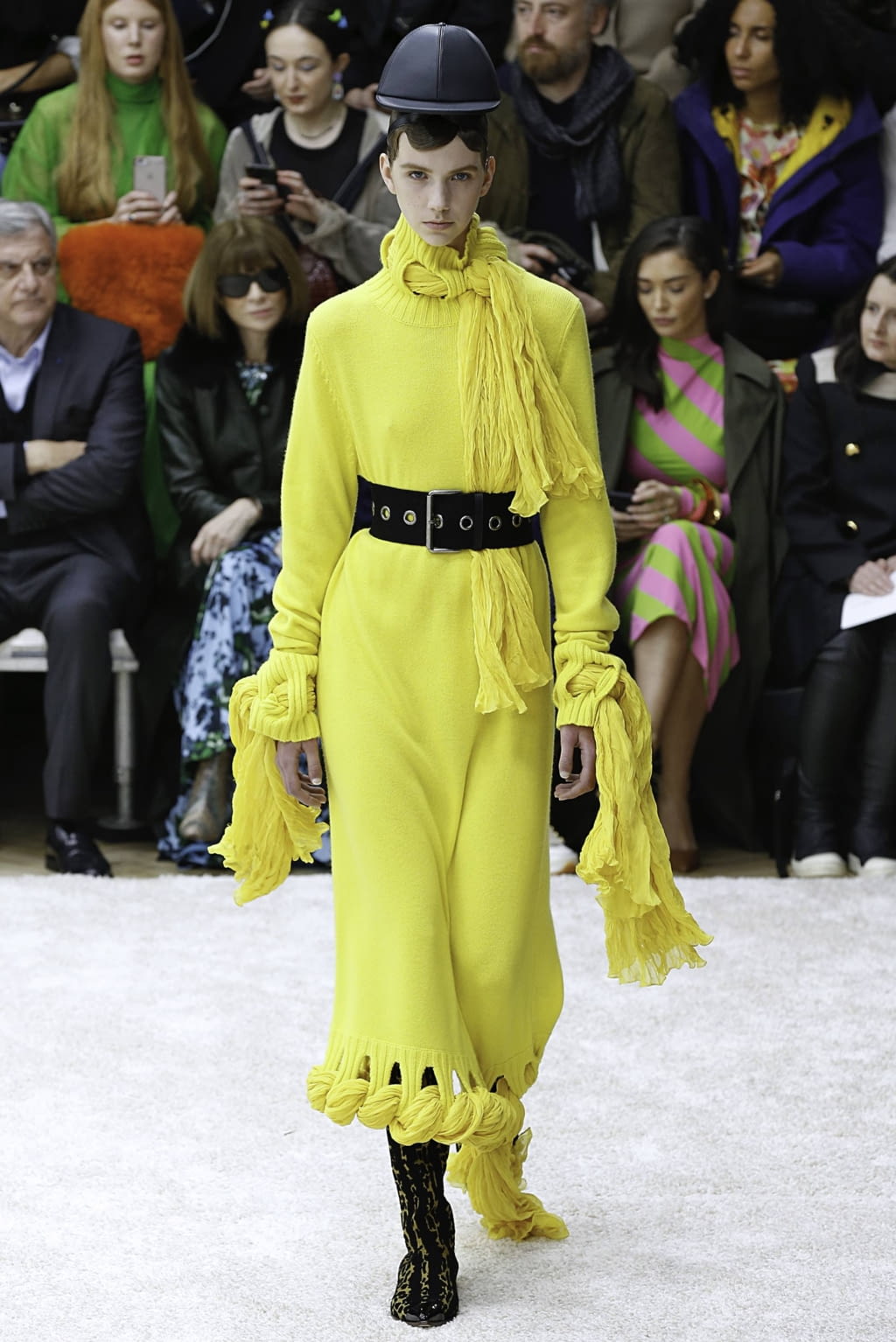 Fashion Week London Fall/Winter 2019 look 7 from the JW Anderson collection womenswear