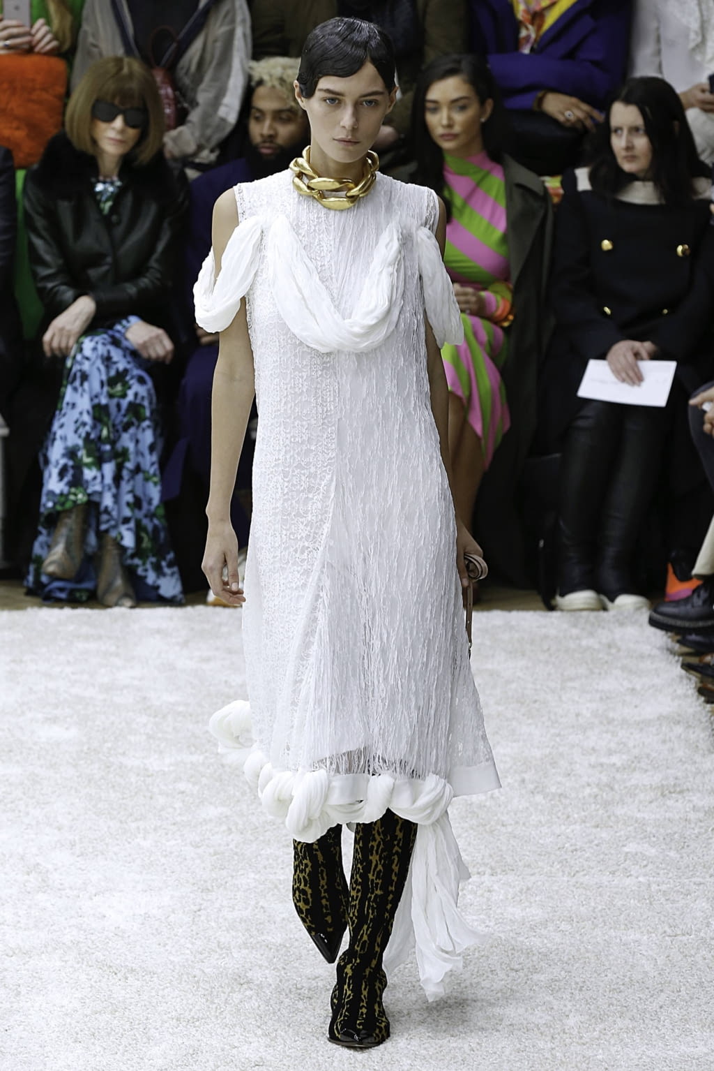 Fashion Week London Fall/Winter 2019 look 13 from the JW Anderson collection womenswear