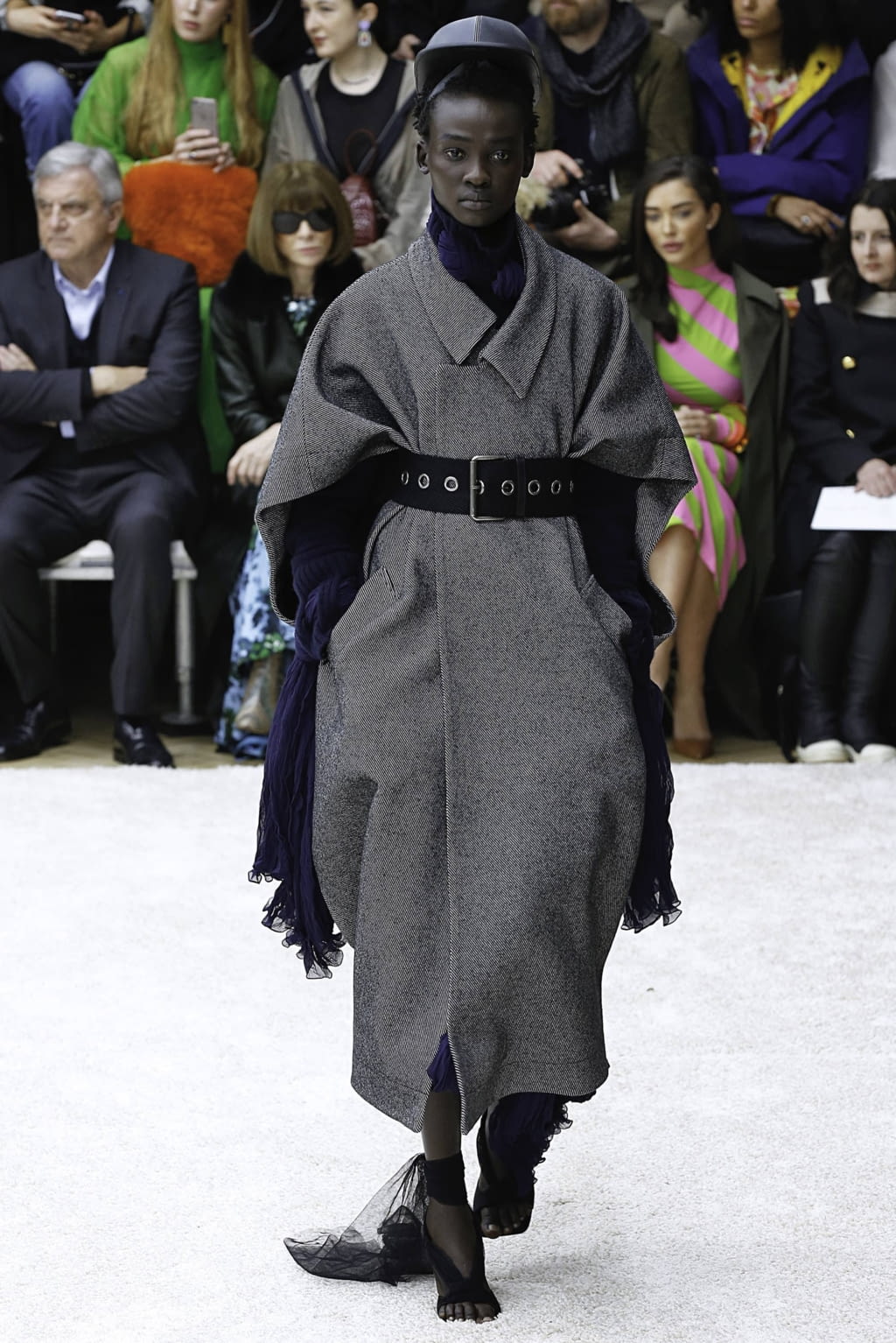 Fashion Week London Fall/Winter 2019 look 14 from the JW Anderson collection womenswear
