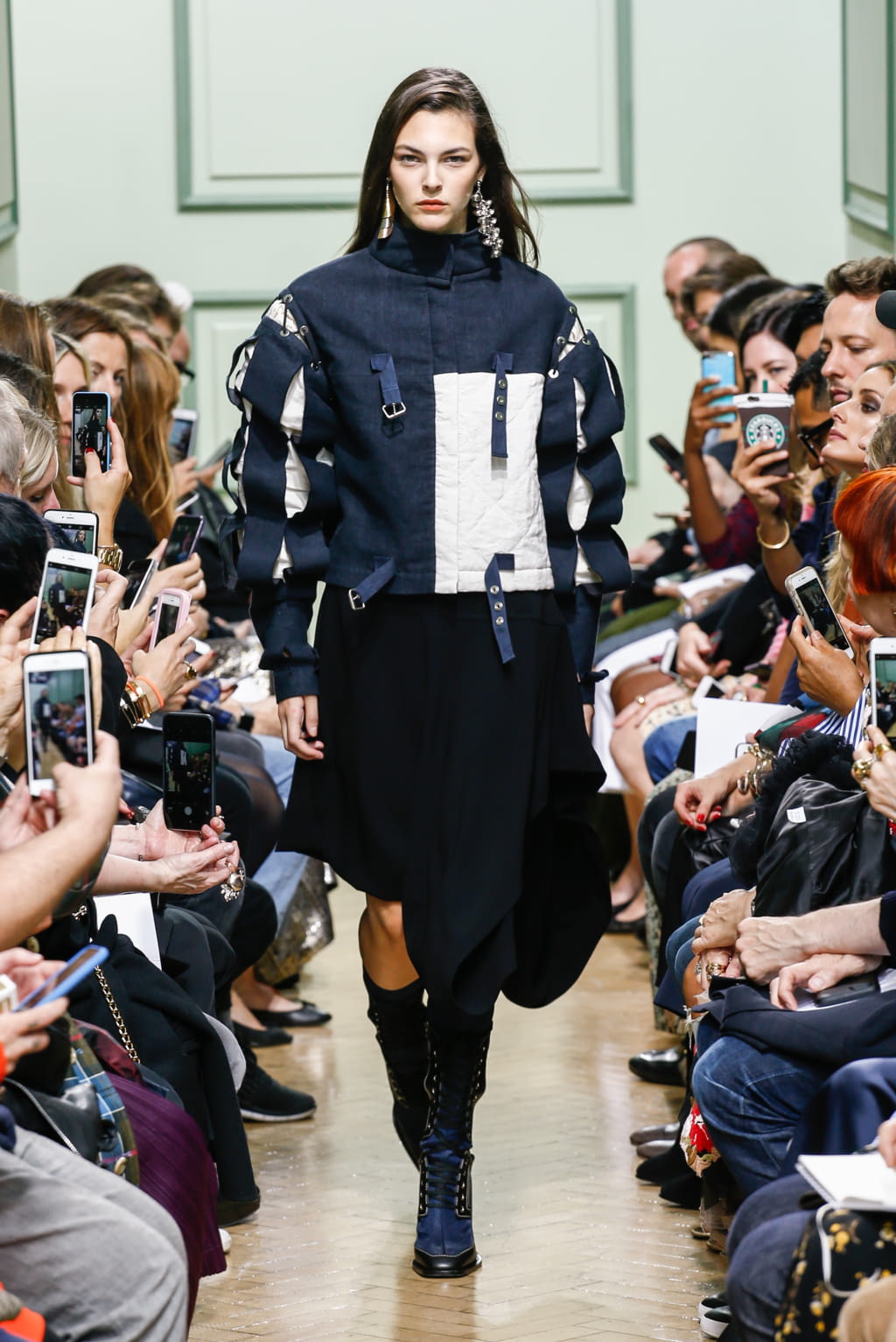 Fashion Week London Spring/Summer 2017 look 5 from the JW Anderson collection womenswear