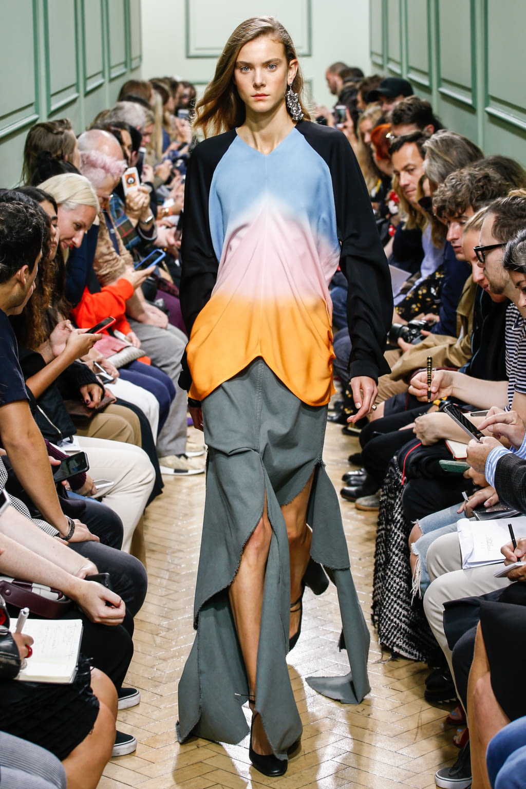 Fashion Week London Spring/Summer 2017 look 11 from the JW Anderson collection womenswear