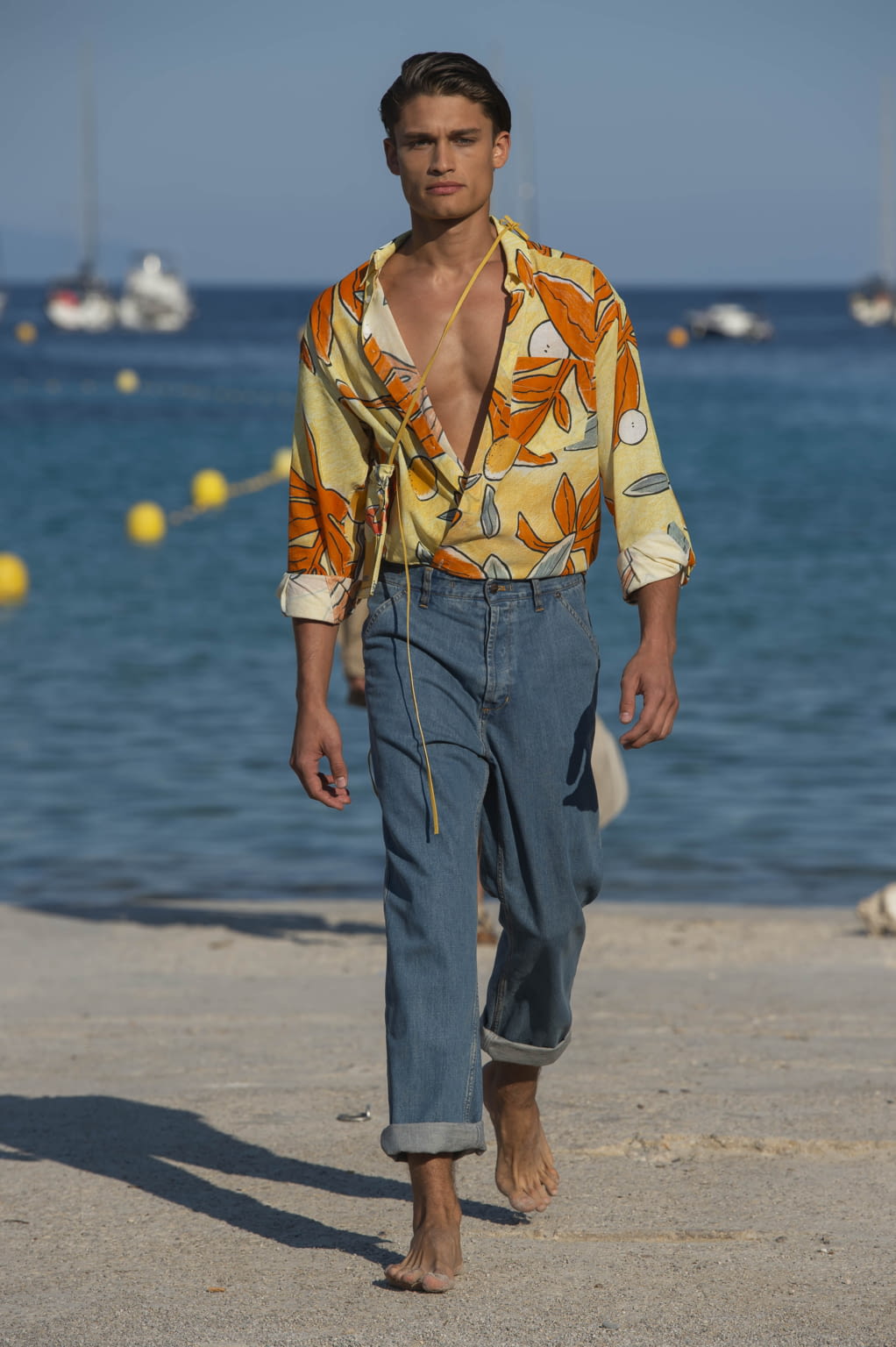 Fashion Week Paris Spring/Summer 2019 look 11 from the Jacquemus collection 男装