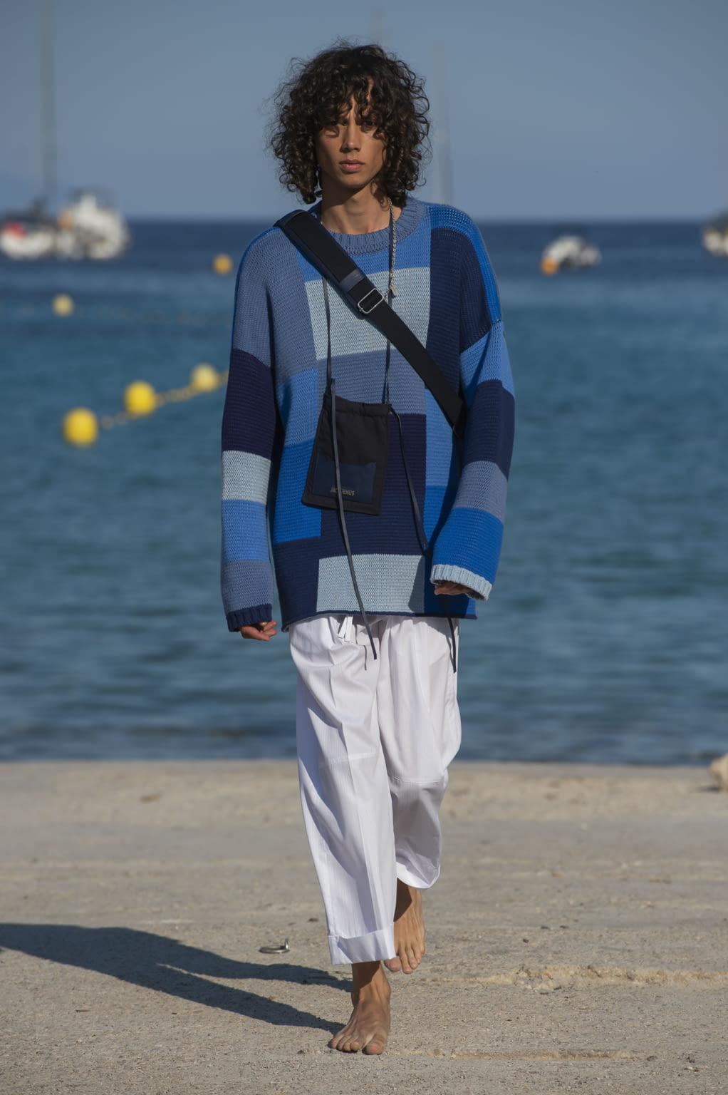 Fashion Week Paris Spring/Summer 2019 look 16 from the Jacquemus collection menswear