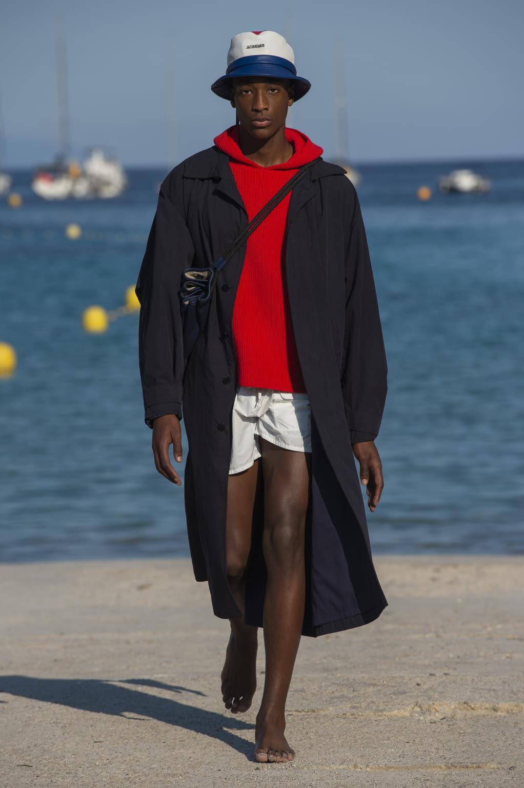 Fashion Week Paris Spring/Summer 2019 look 30 from the Jacquemus collection menswear