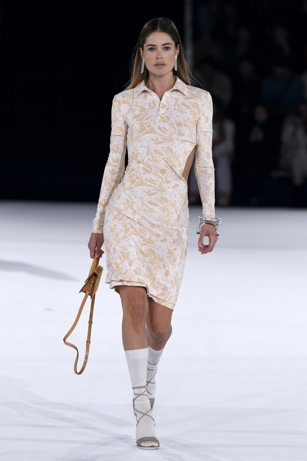 Fashion Week Paris Fall/Winter 2020 look 15 de la collection Jacquemus menswear