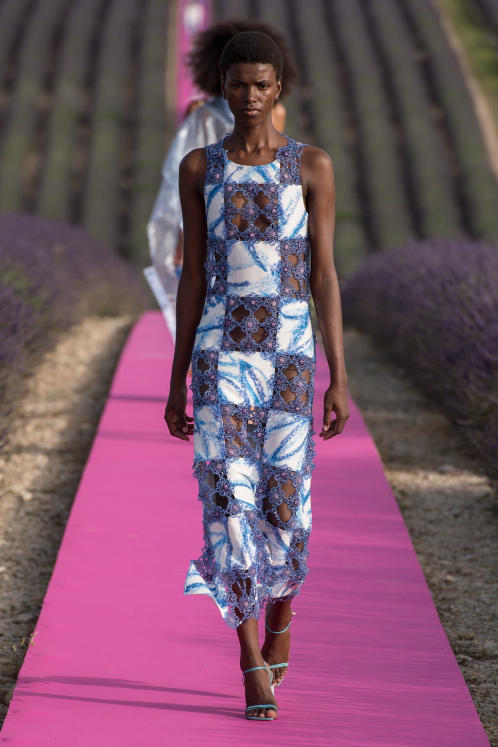 Fashion Week Paris Spring/Summer 2020 look 7 de la collection Jacquemus womenswear