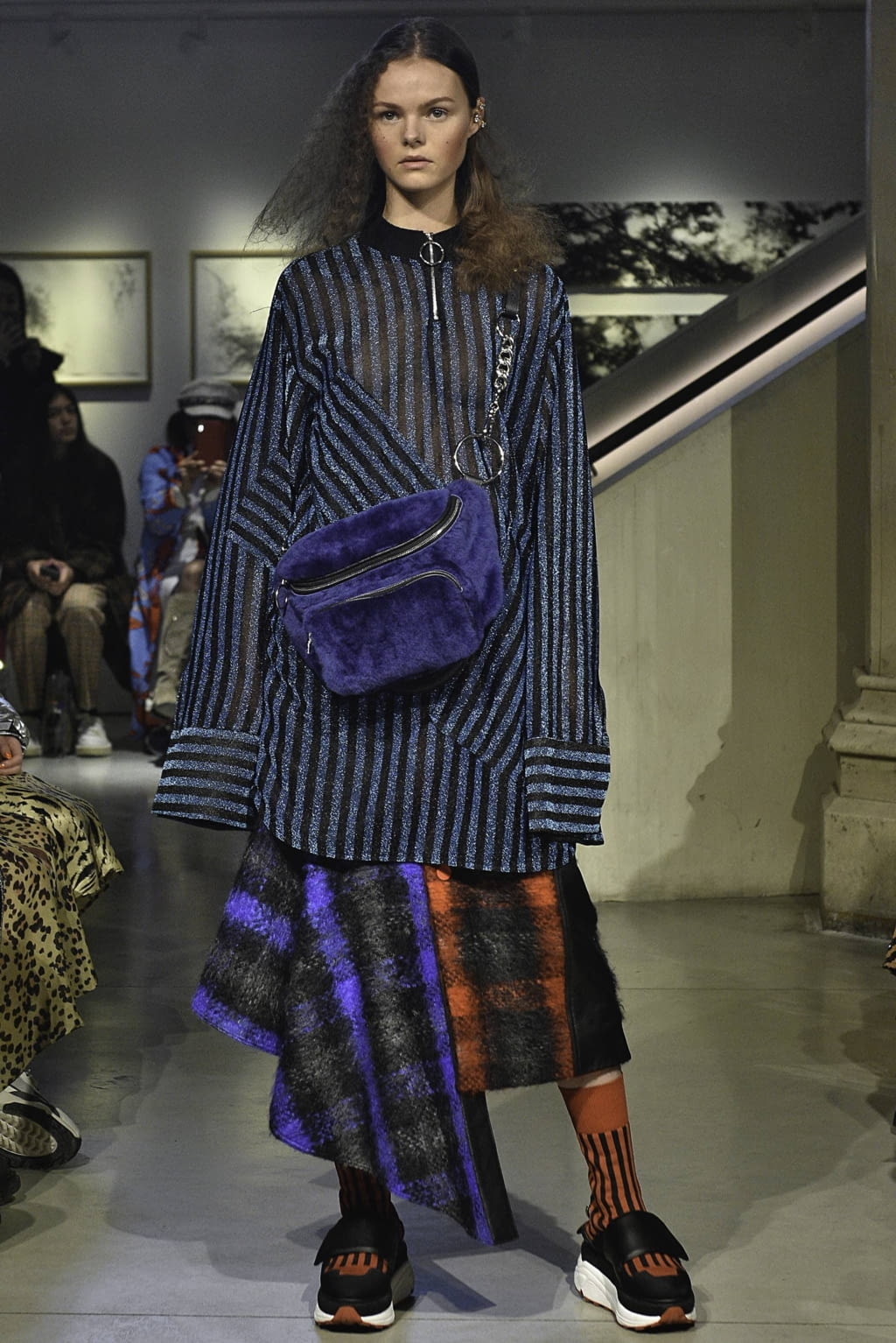 Fashion Week London Fall/Winter 2019 look 29 from the Jamie Wei Huang collection 女装
