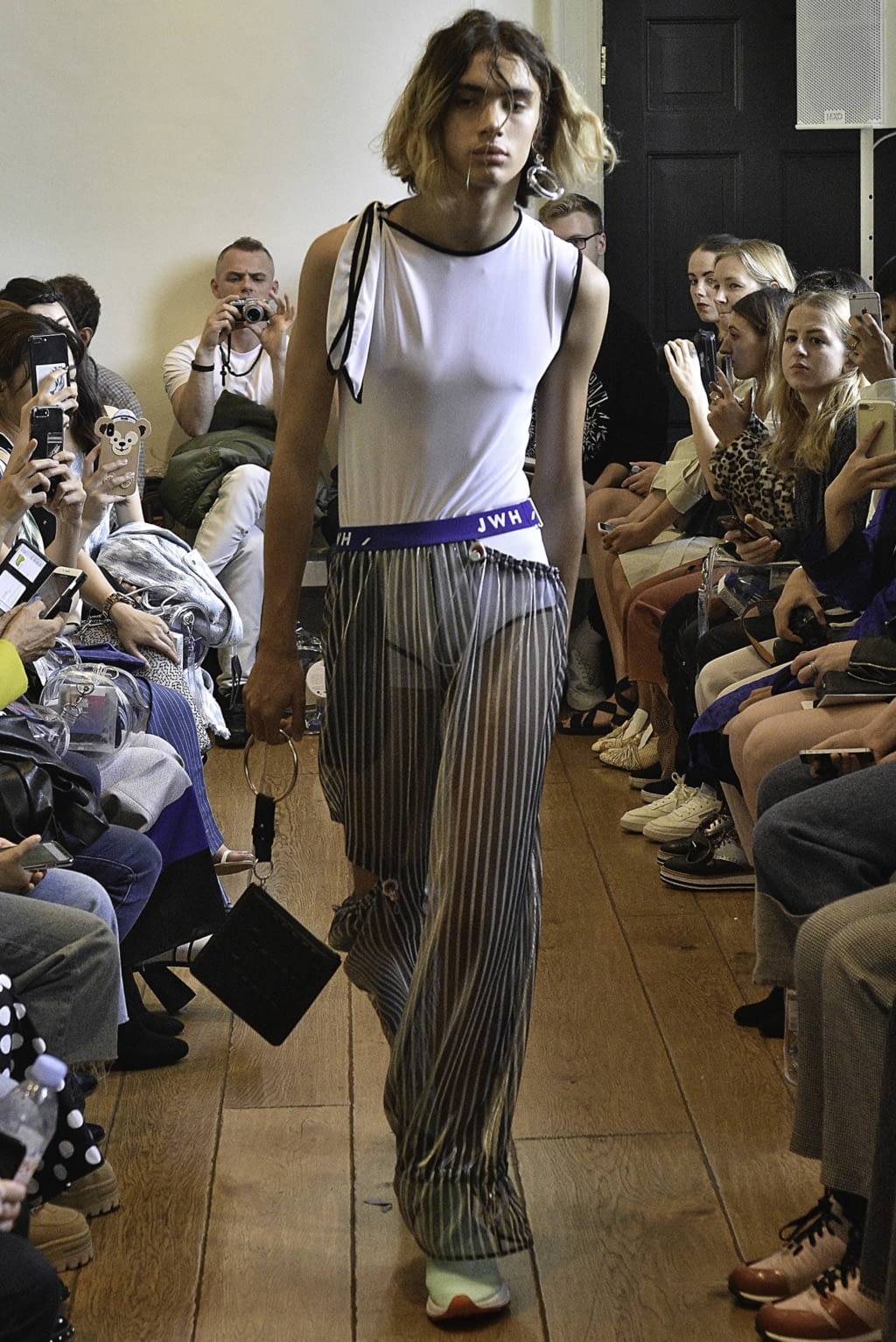 Fashion Week London Spring/Summer 2019 look 10 from the Jamie Wei Huang collection womenswear