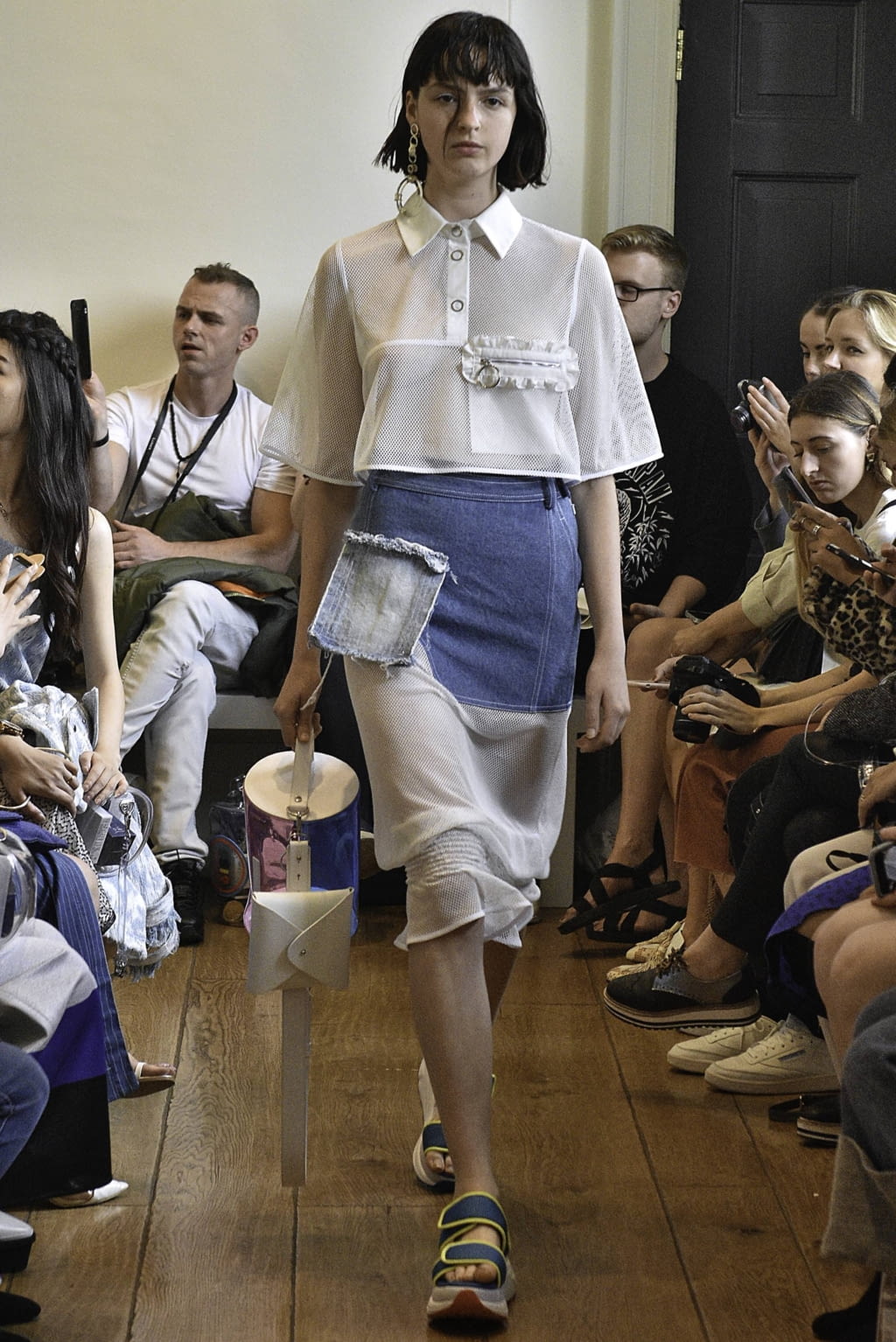 Fashion Week London Spring/Summer 2019 look 30 de la collection Jamie Wei Huang womenswear