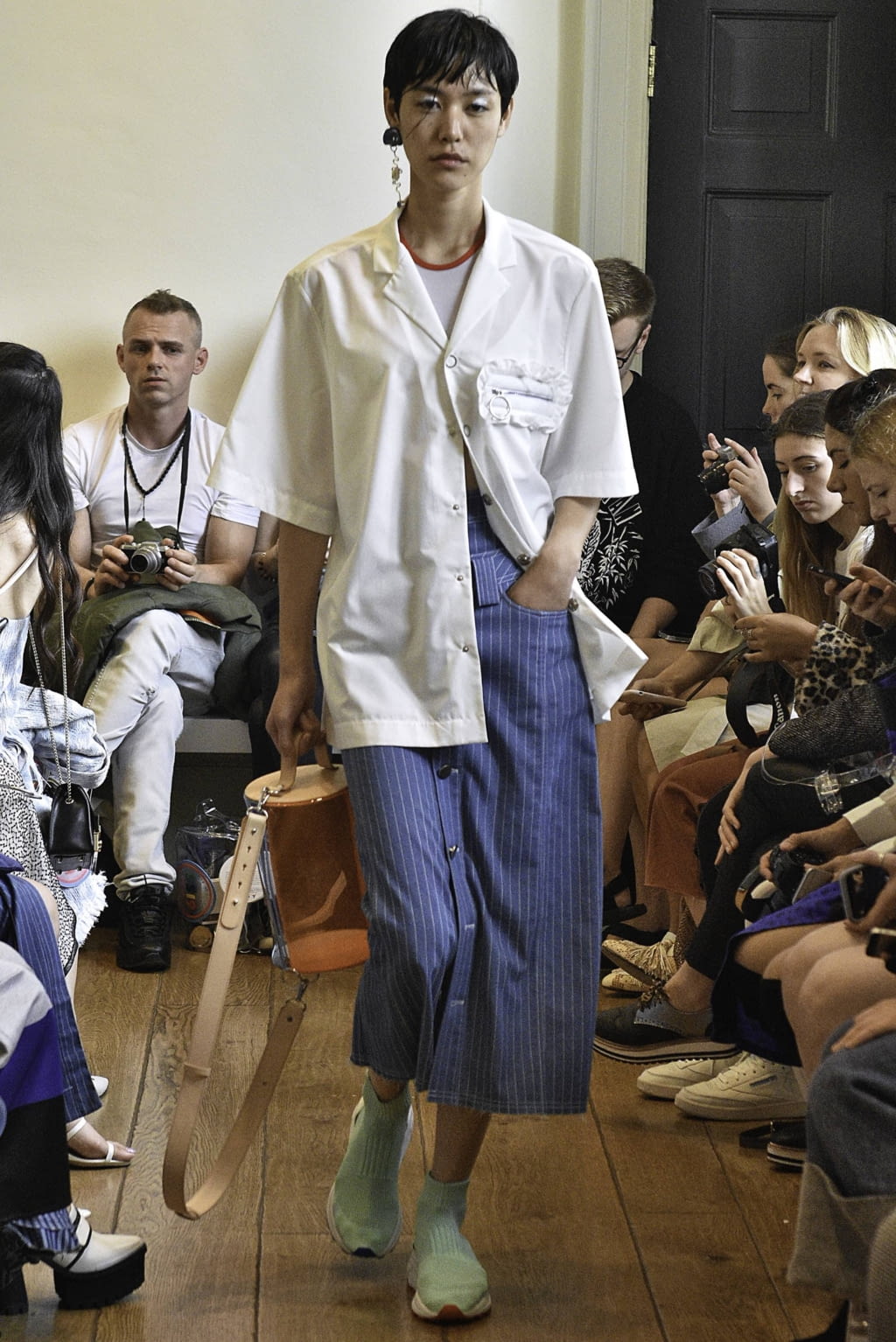 Fashion Week London Spring/Summer 2019 look 33 de la collection Jamie Wei Huang womenswear