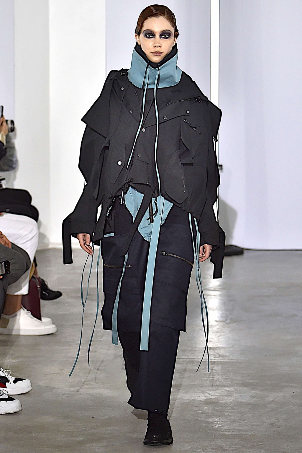 Fashion Week Paris Fall/Winter 2019 look 21 from the JAREL ZHANG collection 女装
