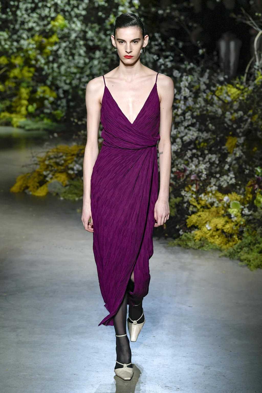 Fashion Week New York Fall/Winter 2020 look 10 de la collection Jason Wu womenswear