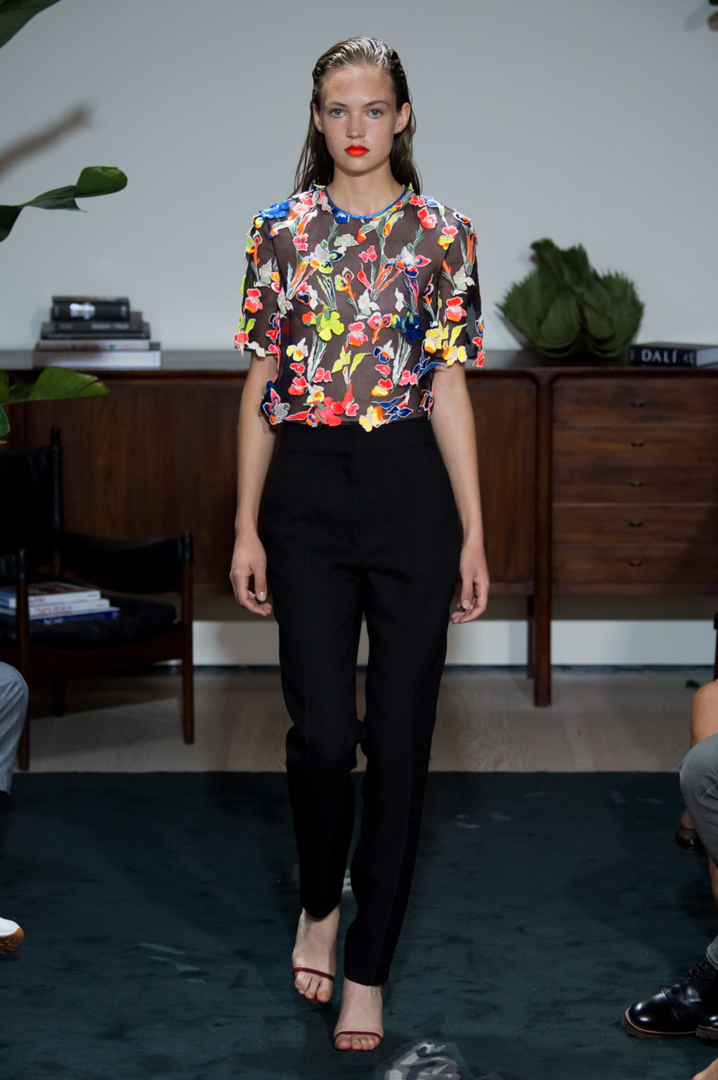 Fashion Week New York Spring/Summer 2017 look 6 from the Jason Wu collection womenswear