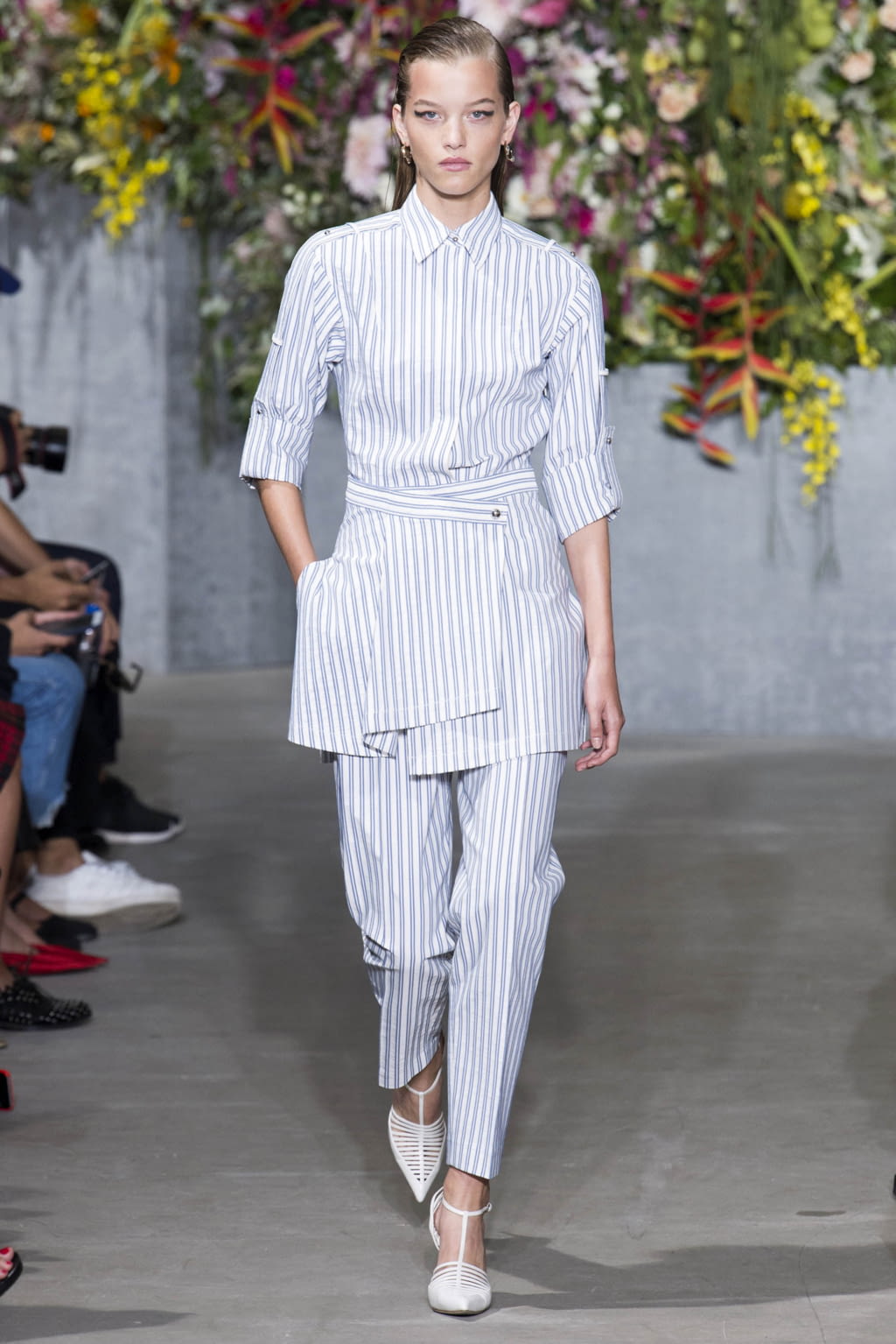 Fashion Week New York Spring/Summer 2018 look 4 from the Jason Wu collection 女装